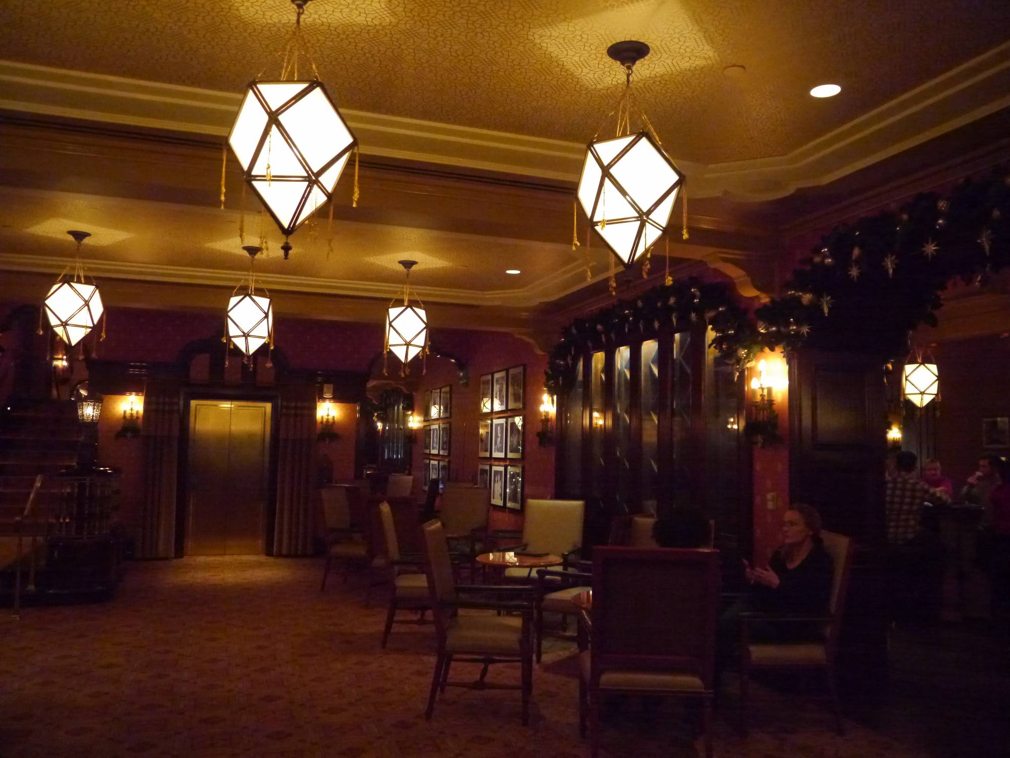 Carthay Circle lounge