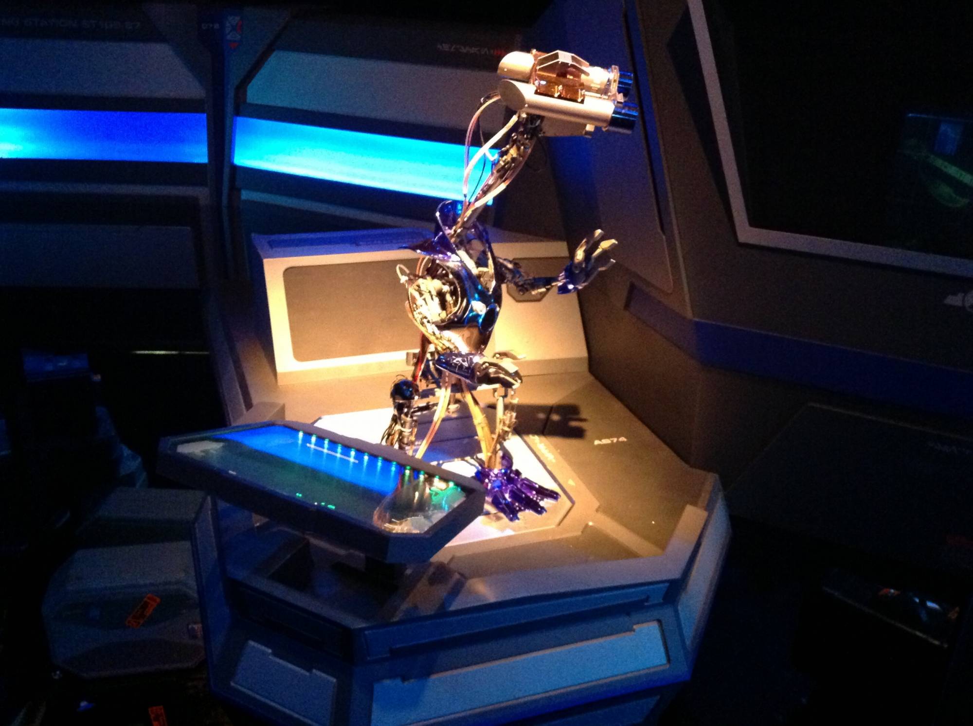 Star Tours Queue