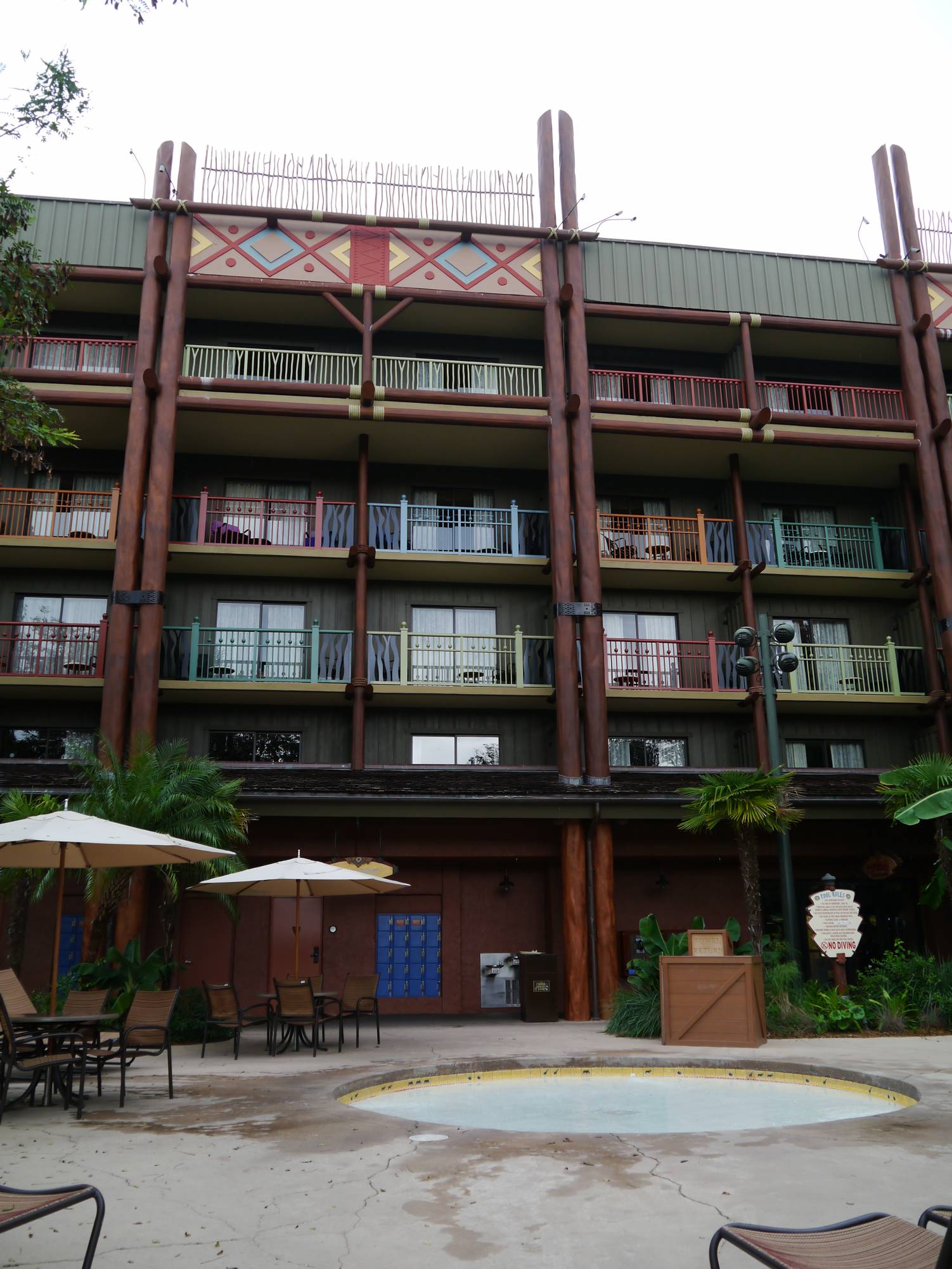 Animal Kingdom Lodge - hot tub