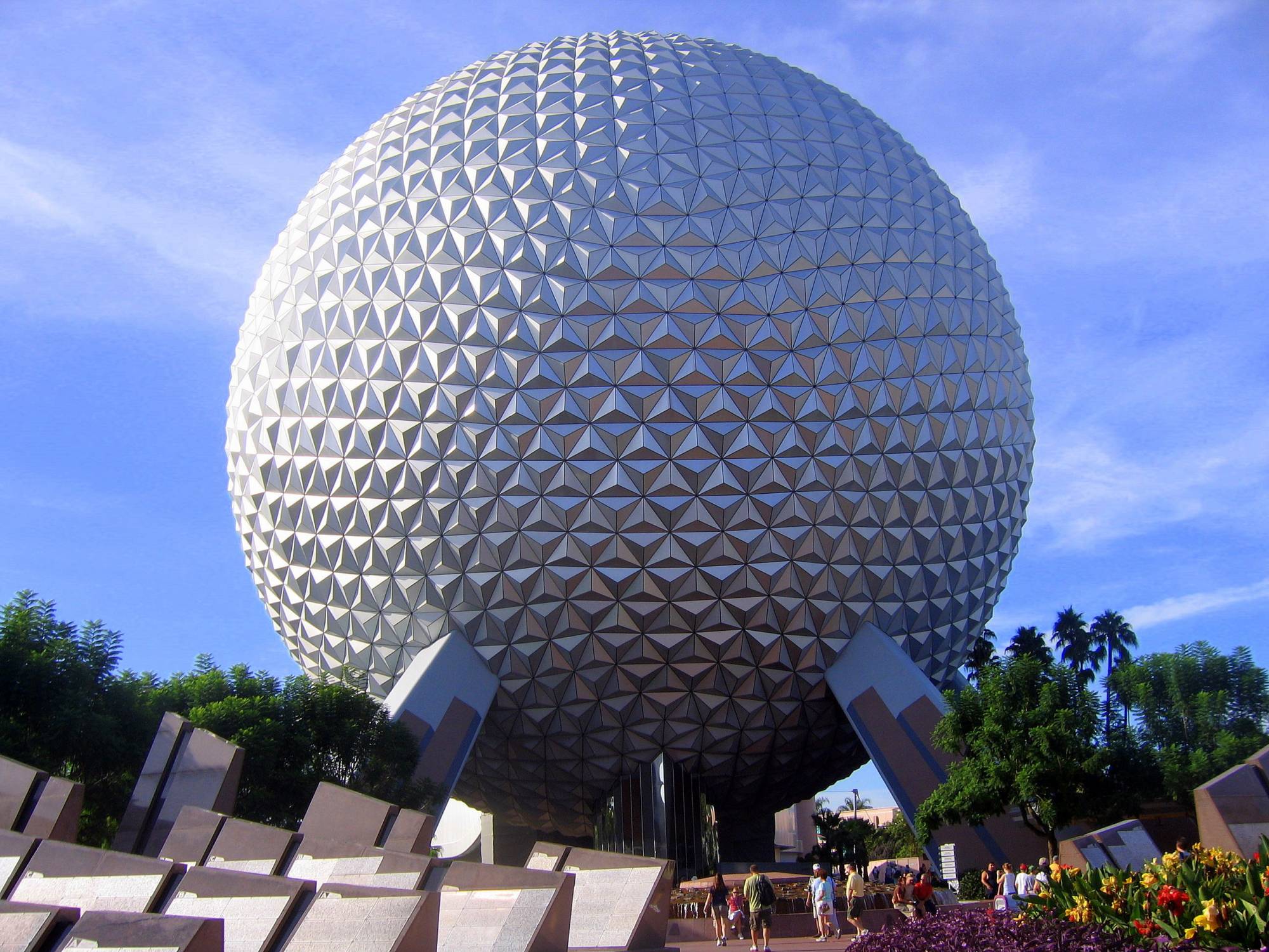 Future World - Spaceship Earth