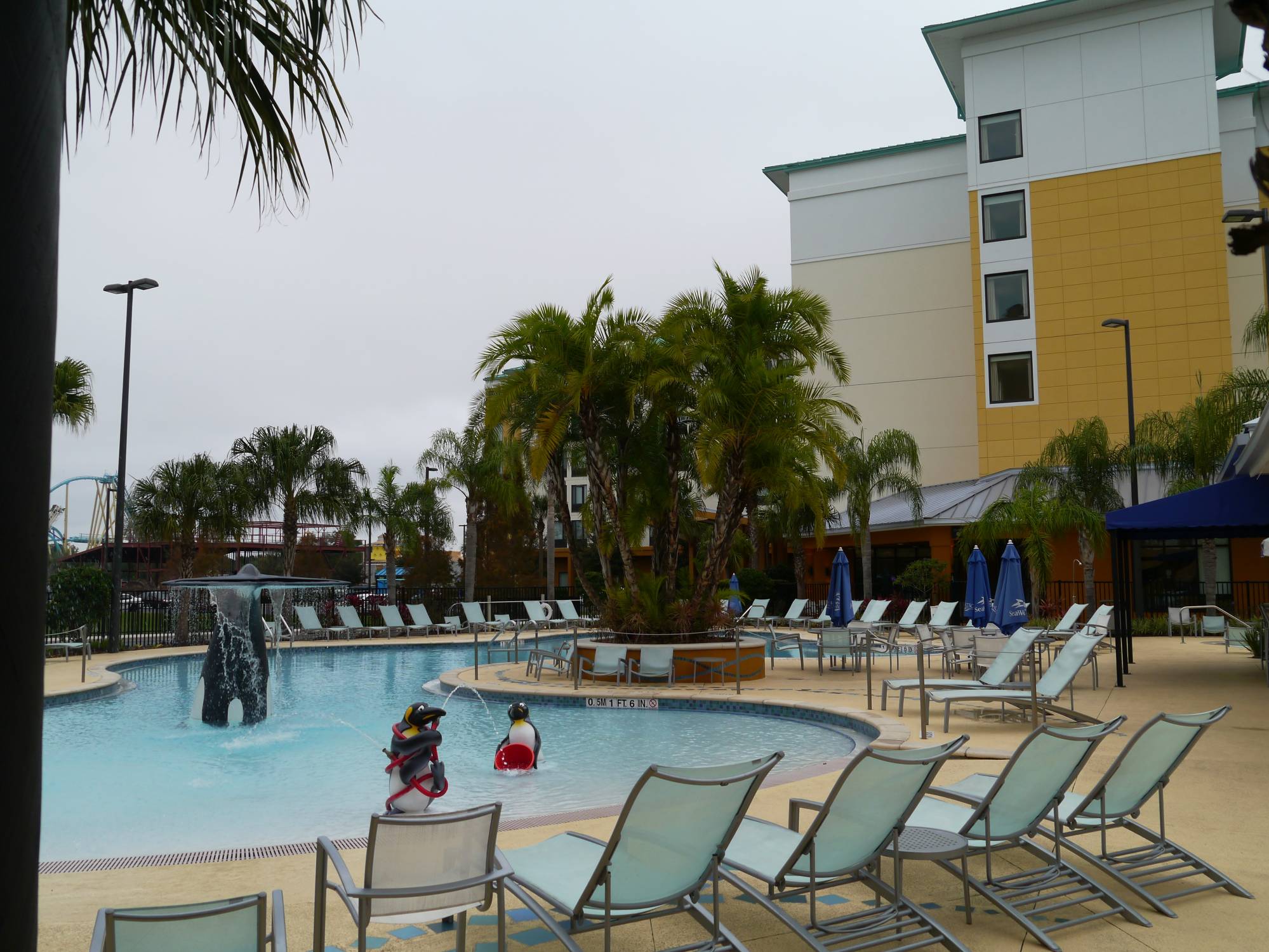 Fairfield Hill and Suites Orlando at SeaWorld