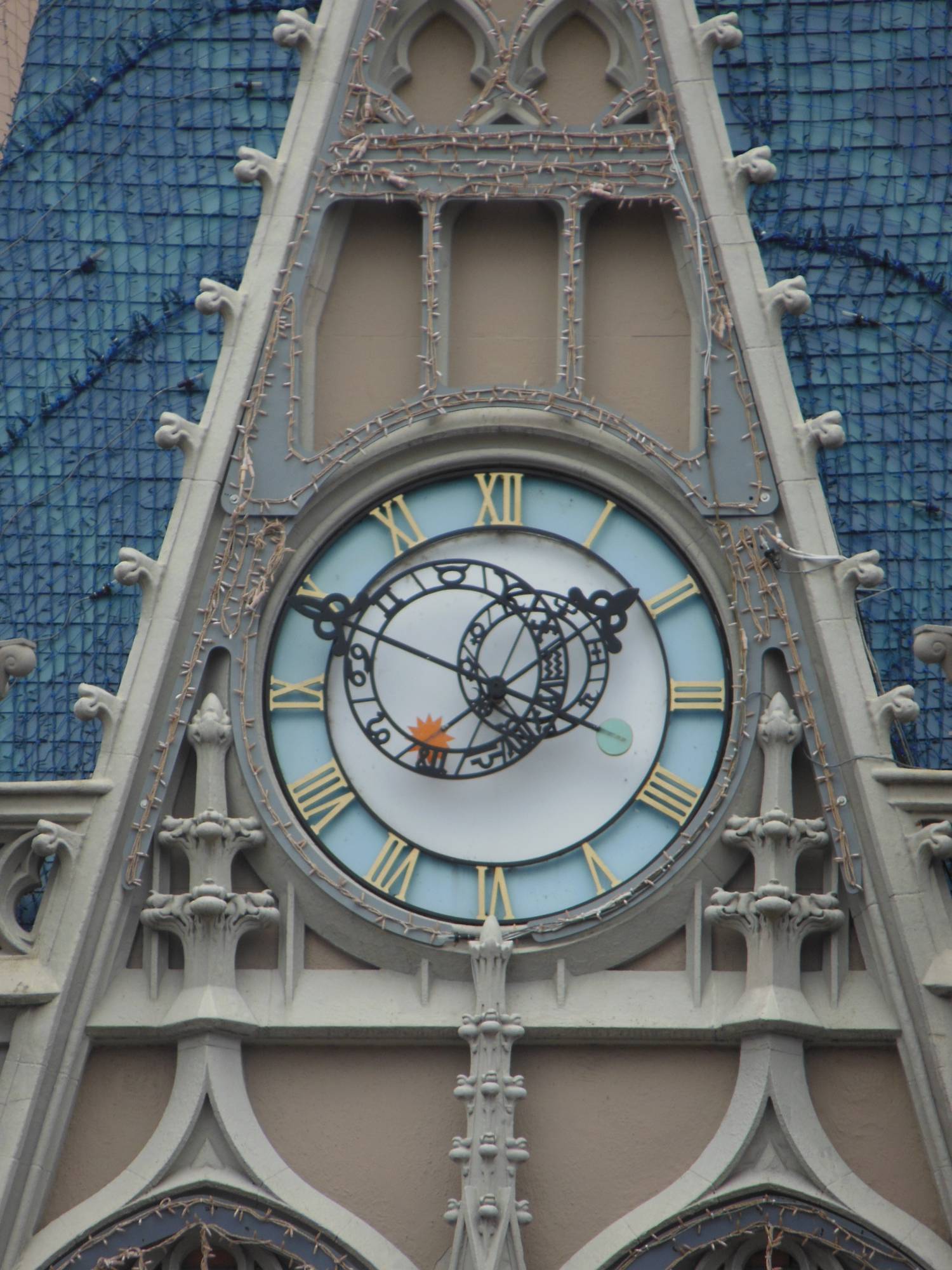 Magic Kingdom - Cinderella's Castle clock