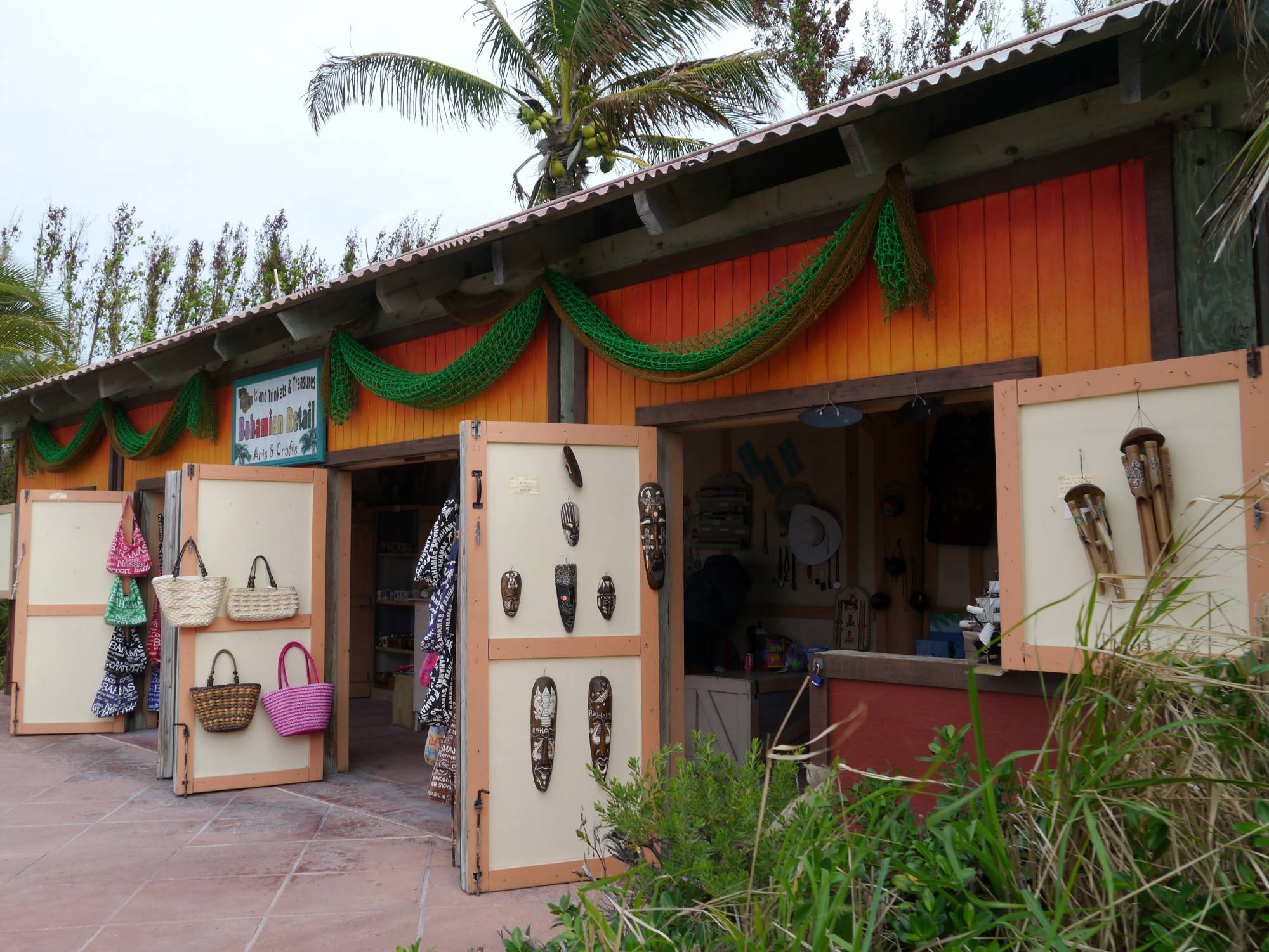 Castaway Cay - Bahamian retail shops