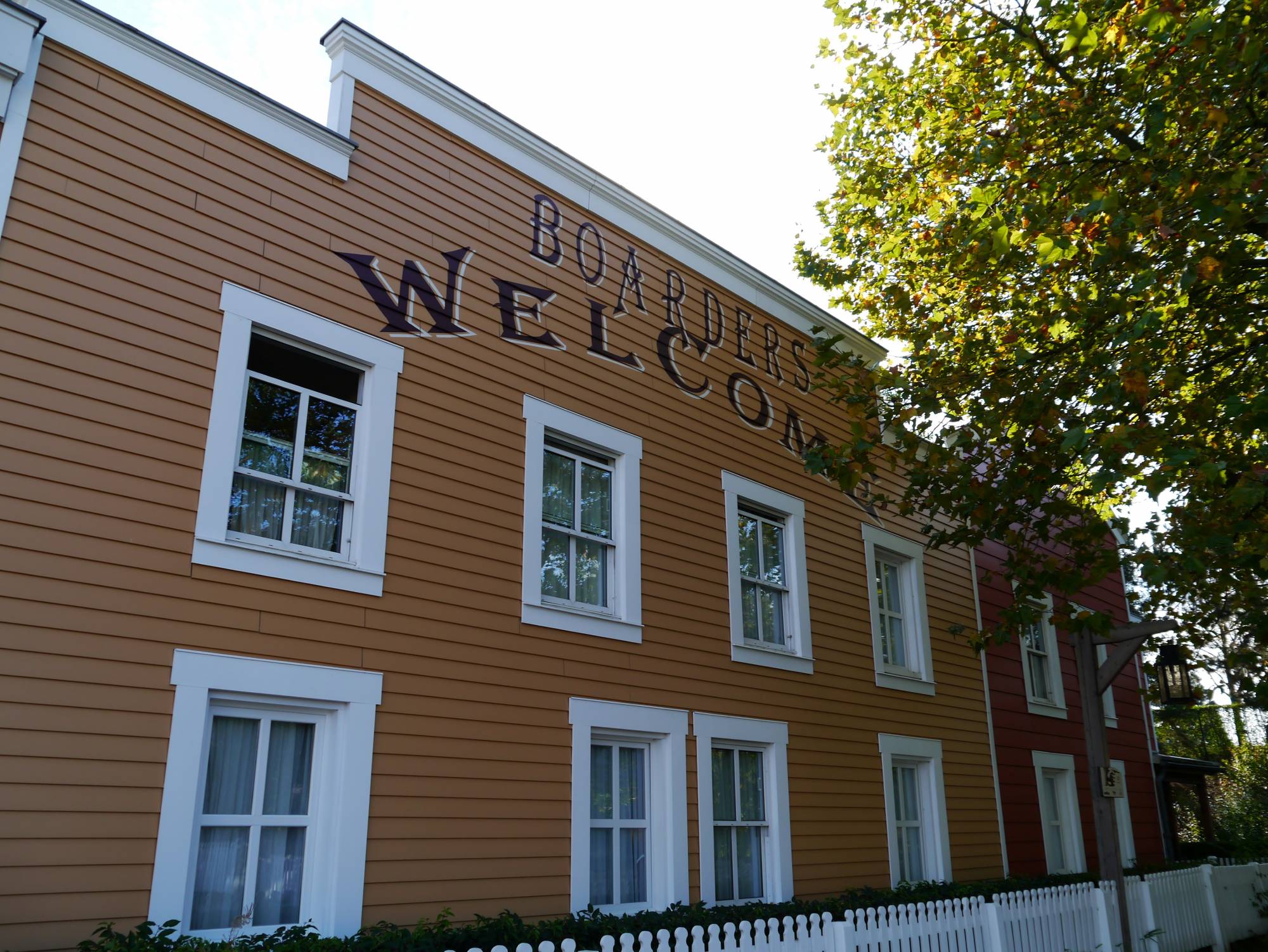 Disneyland Paris - Hotel Cheyenne