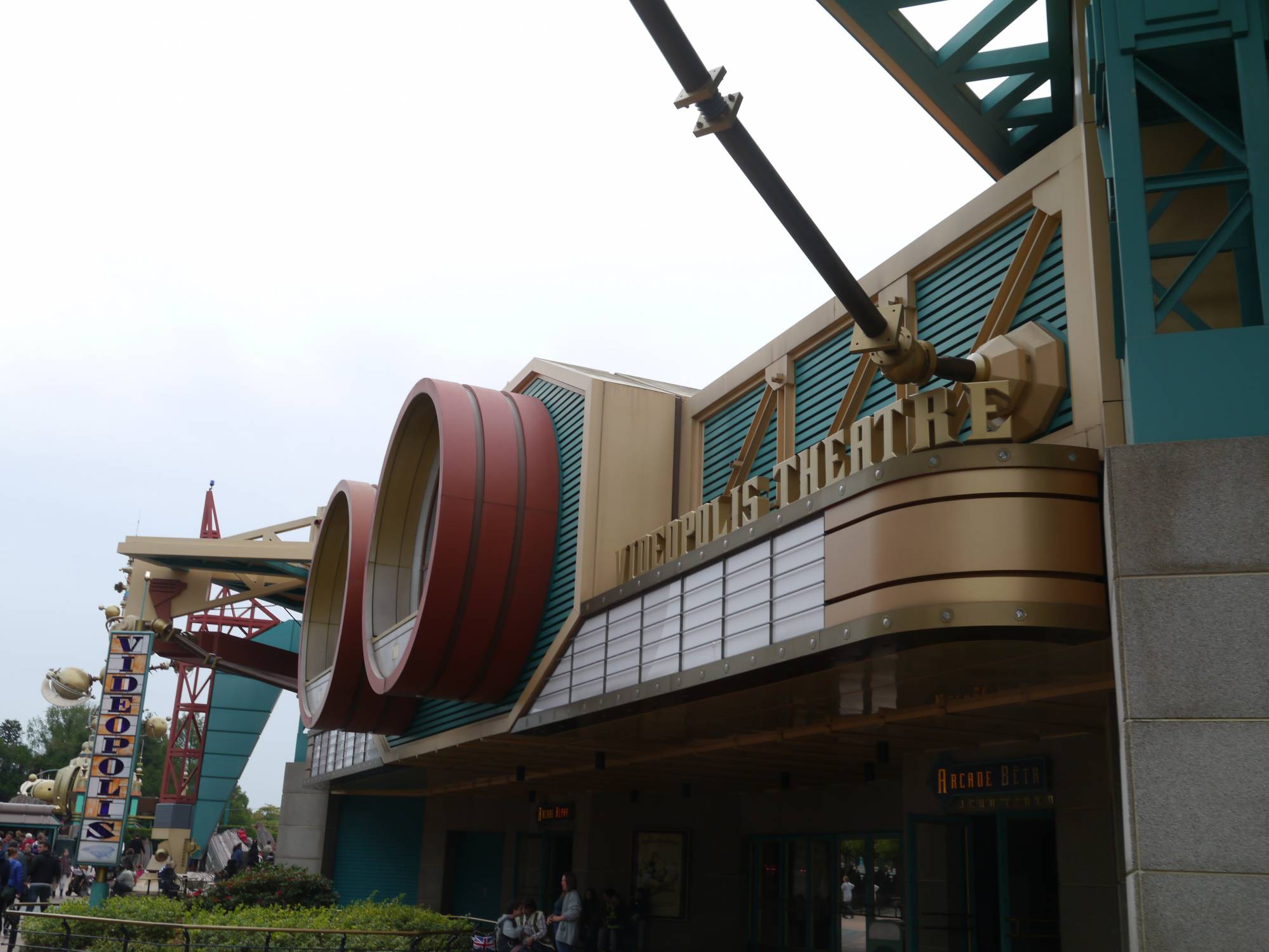 Disneyland Park - Videopolis Theatre