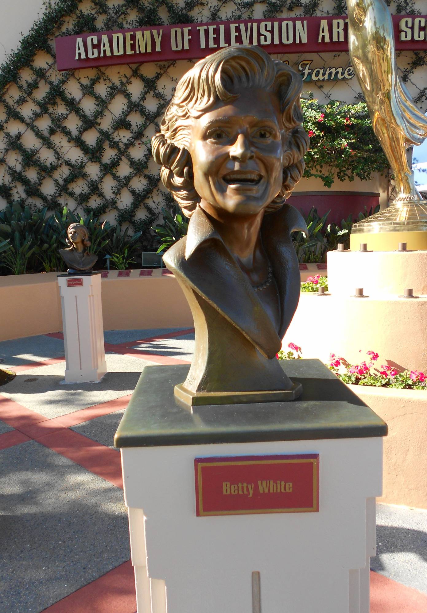 Betty White bust in the Hall of Fame