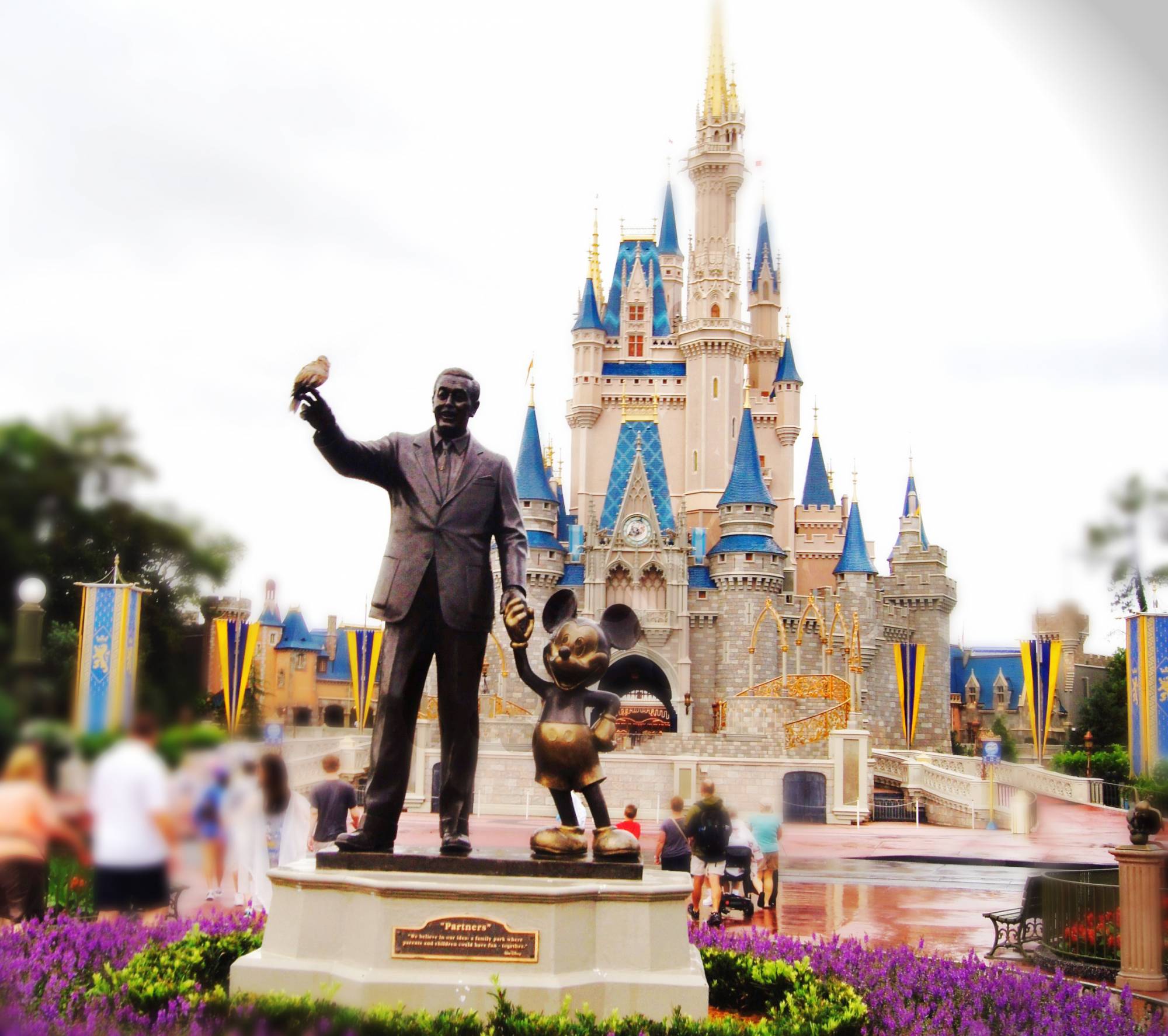 Walt &amp; Mickey Statue in front of the castle