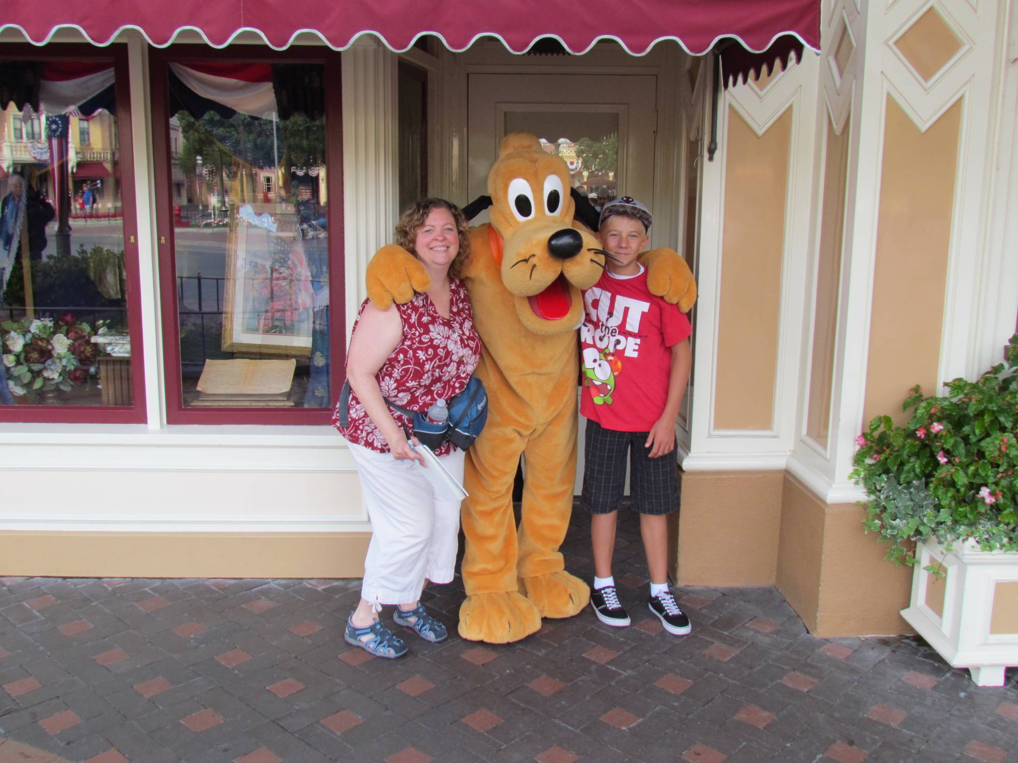 Autograph with Pluto