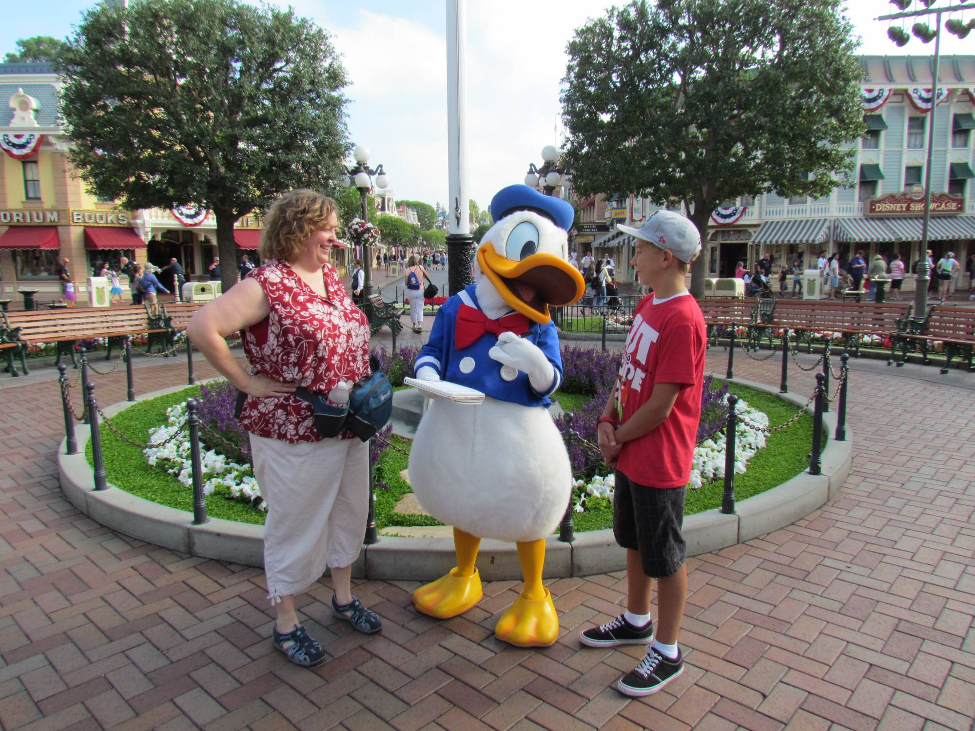Autograph with Donald Duck