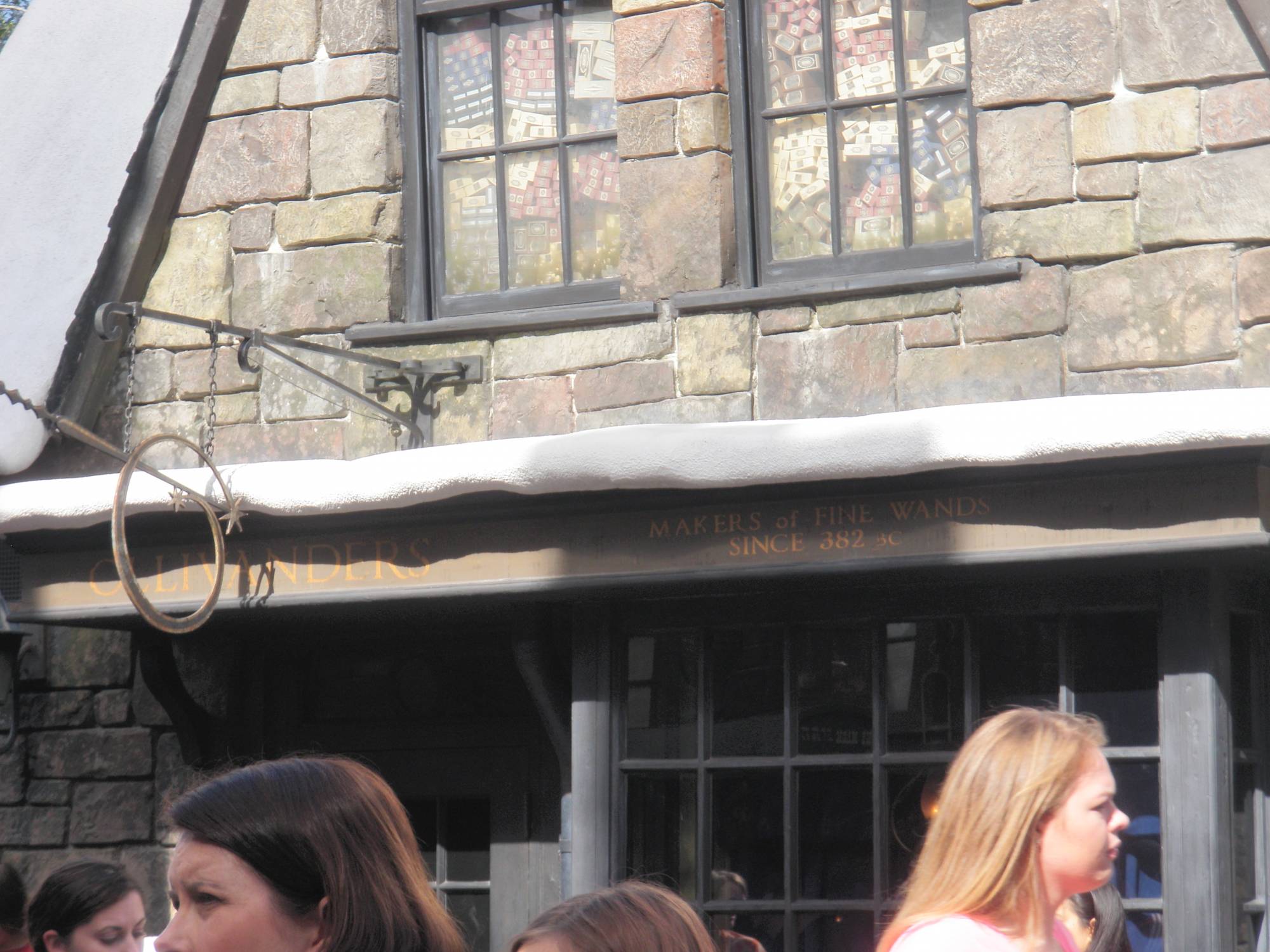 Wizarding World of Harry Potter - Olivander's Wand Shop