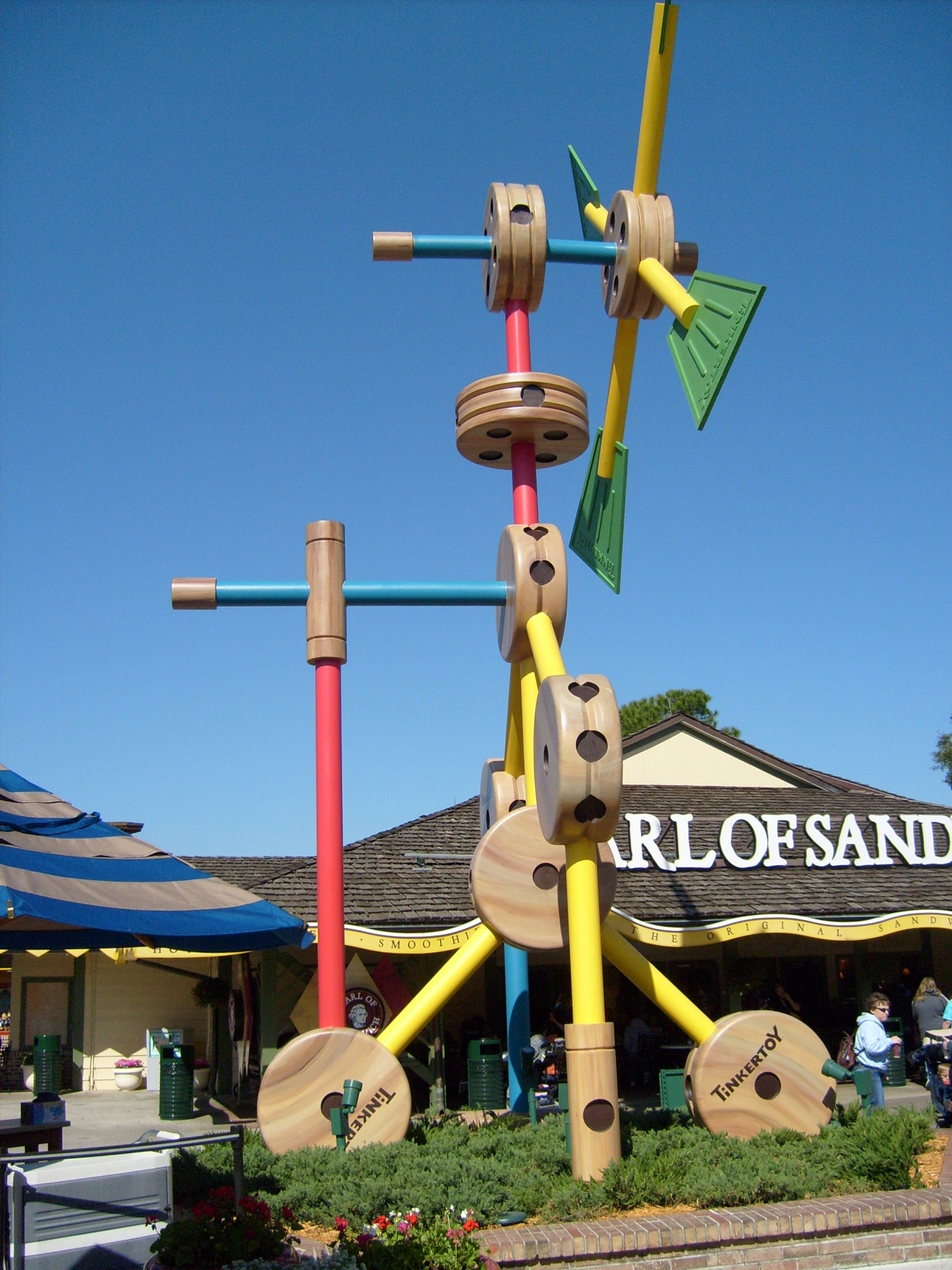 Downtown Disney -Outside Earl of Sandwhich--Tinkertoy Sculpture