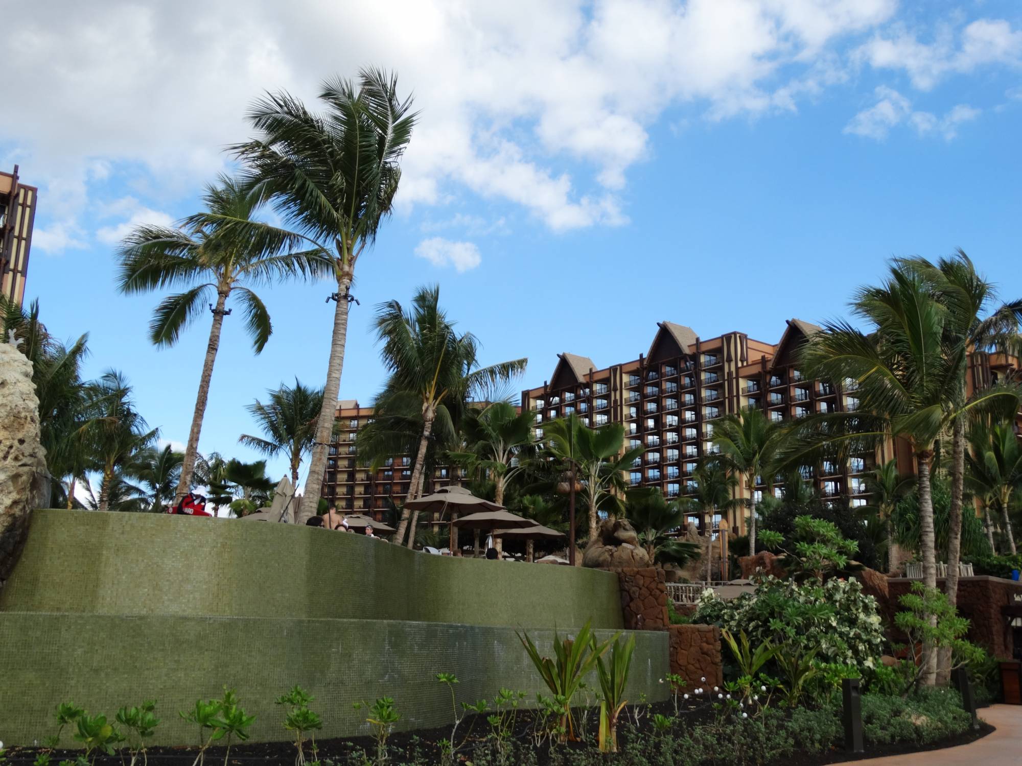 Aulani - Ka Maka Grotty Infinity Pool