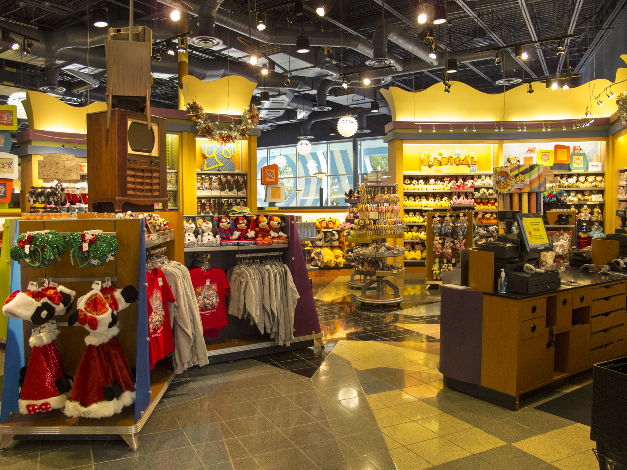 Pop Century gift shop