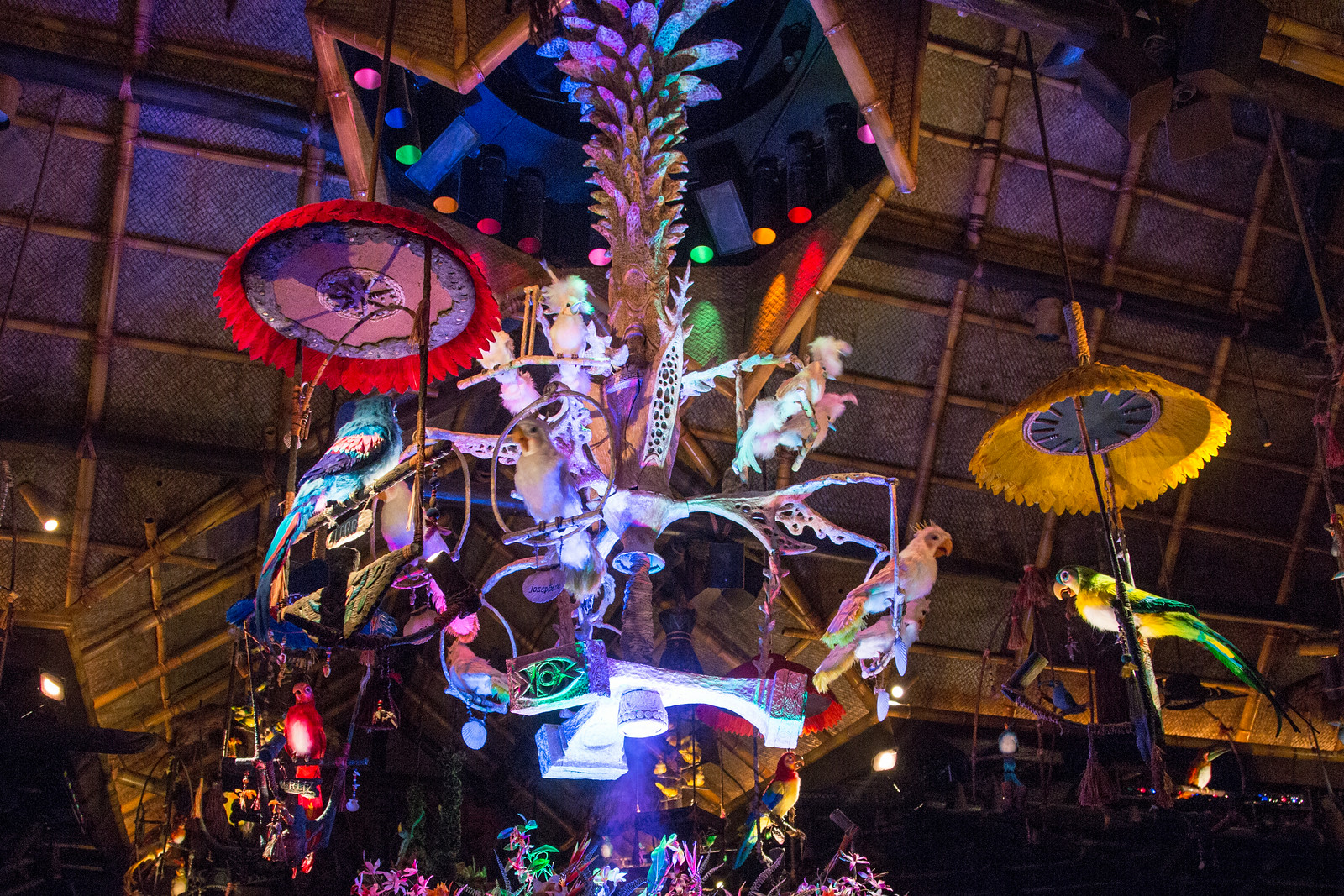 Adventureland - Enchanted Tiki Room