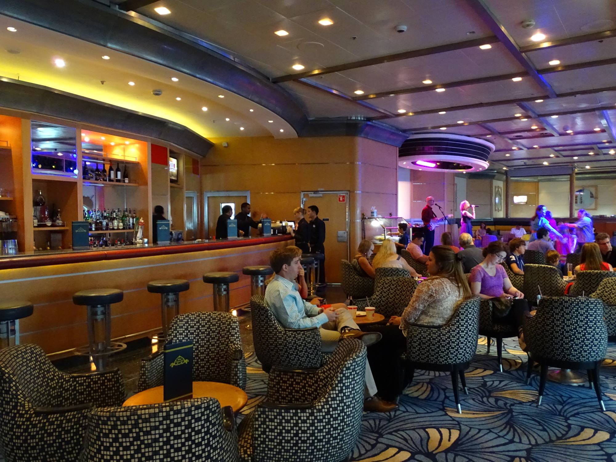 Disney Magic - Promenade Lounge