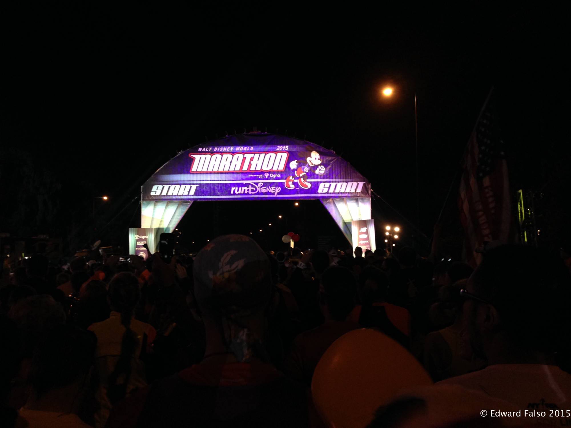 Starting Arch - 2015 Disney World Marathon.