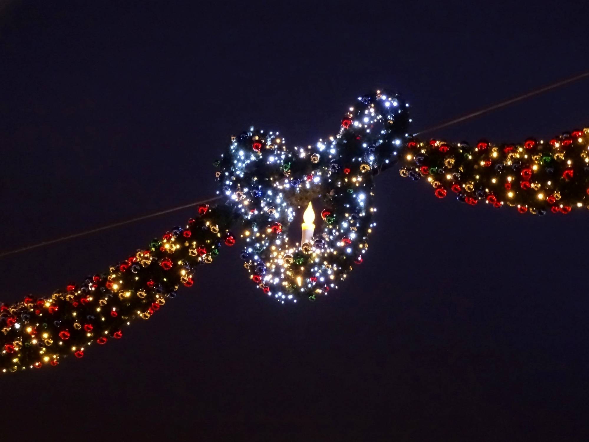 Disneyland Paris - Christmas decorations over Main Street USA