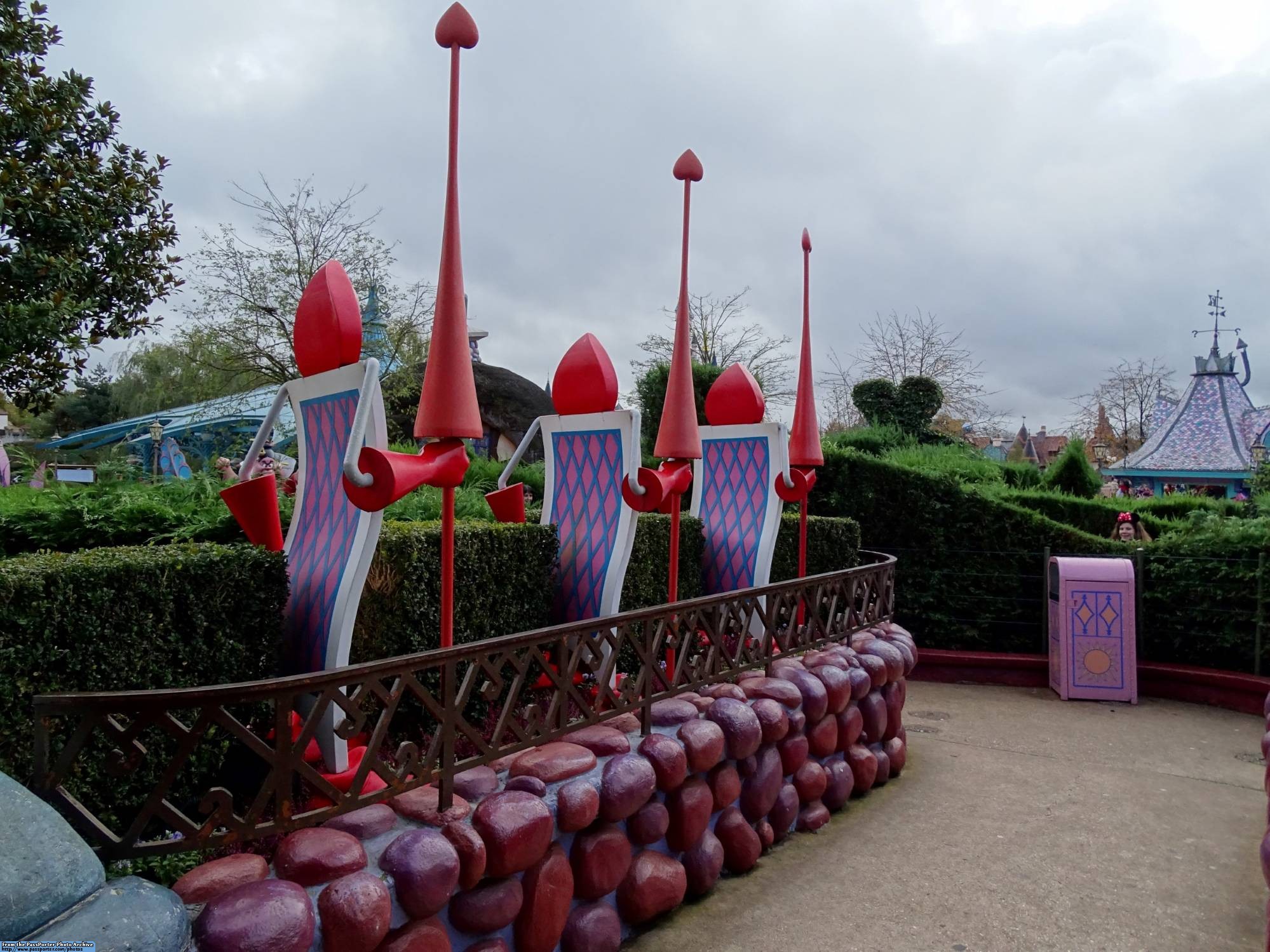 Disneyland Paris: Alice