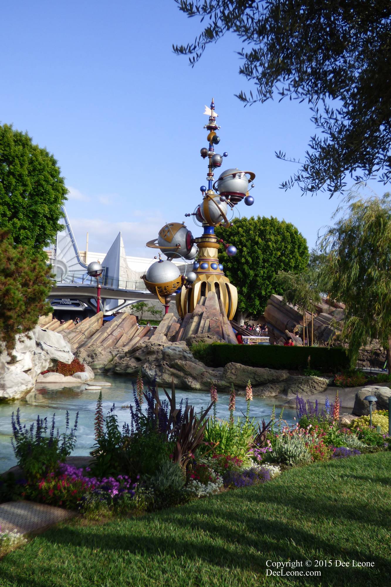 Astro Orbitor