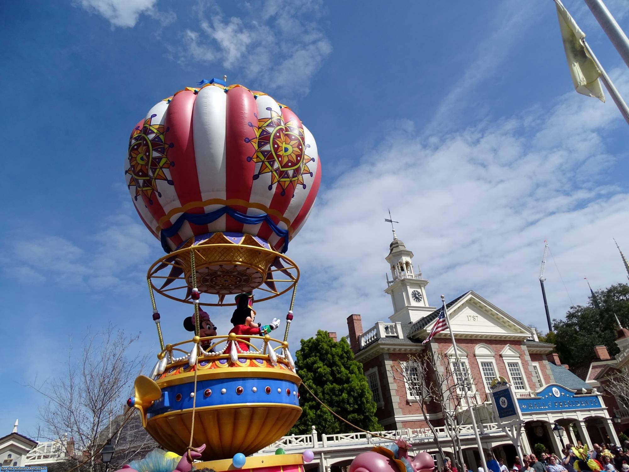 Magic Kingdom - Festival of Fantasy parade