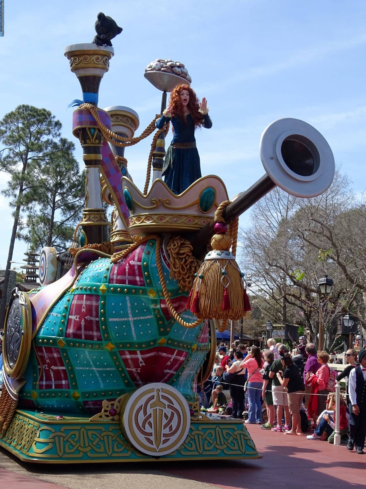 Magic Kingdom - Festival of Fantasy parade