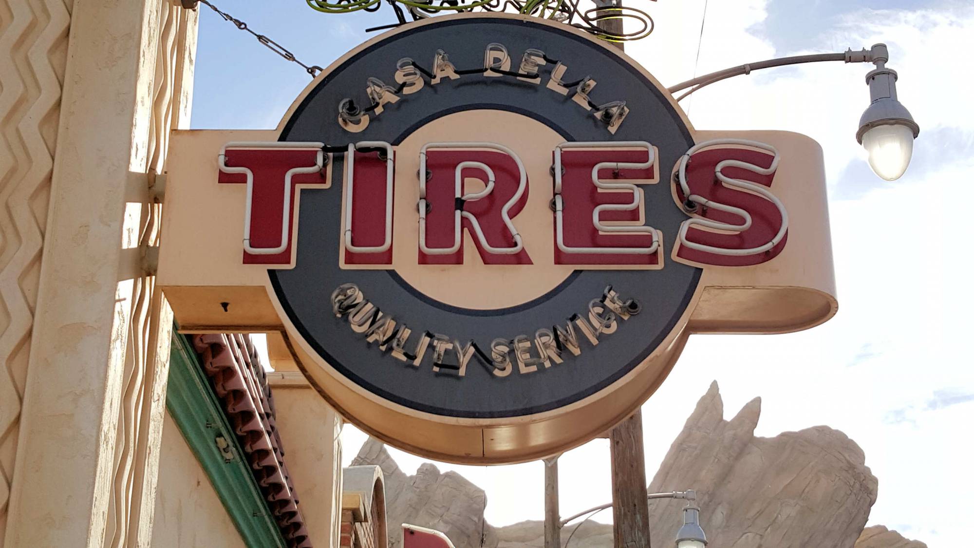 California Adventure Carsland Casa Della Tires