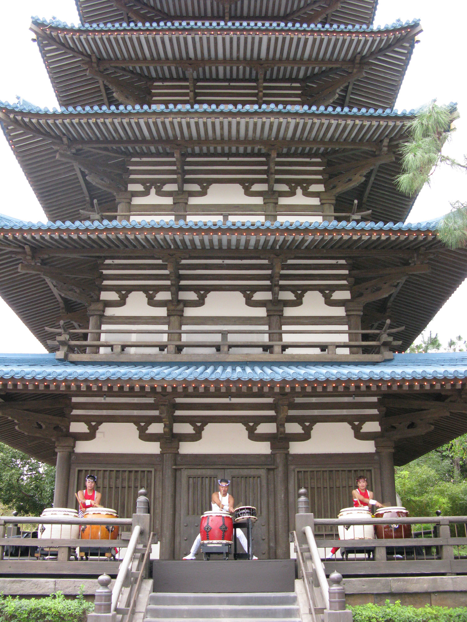 Taiko drummers