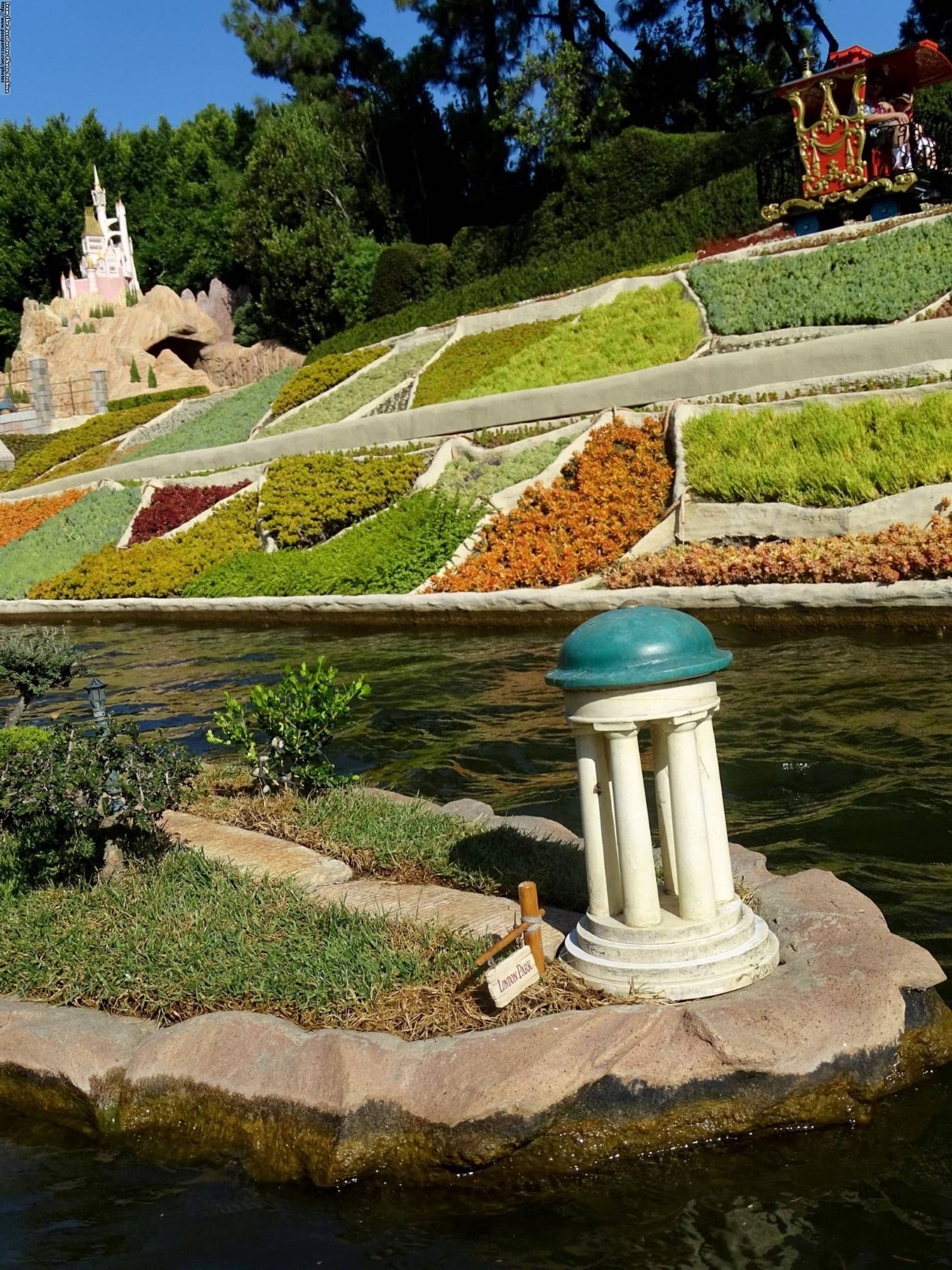 Disneyland Park - Storybook Land Canal Boats