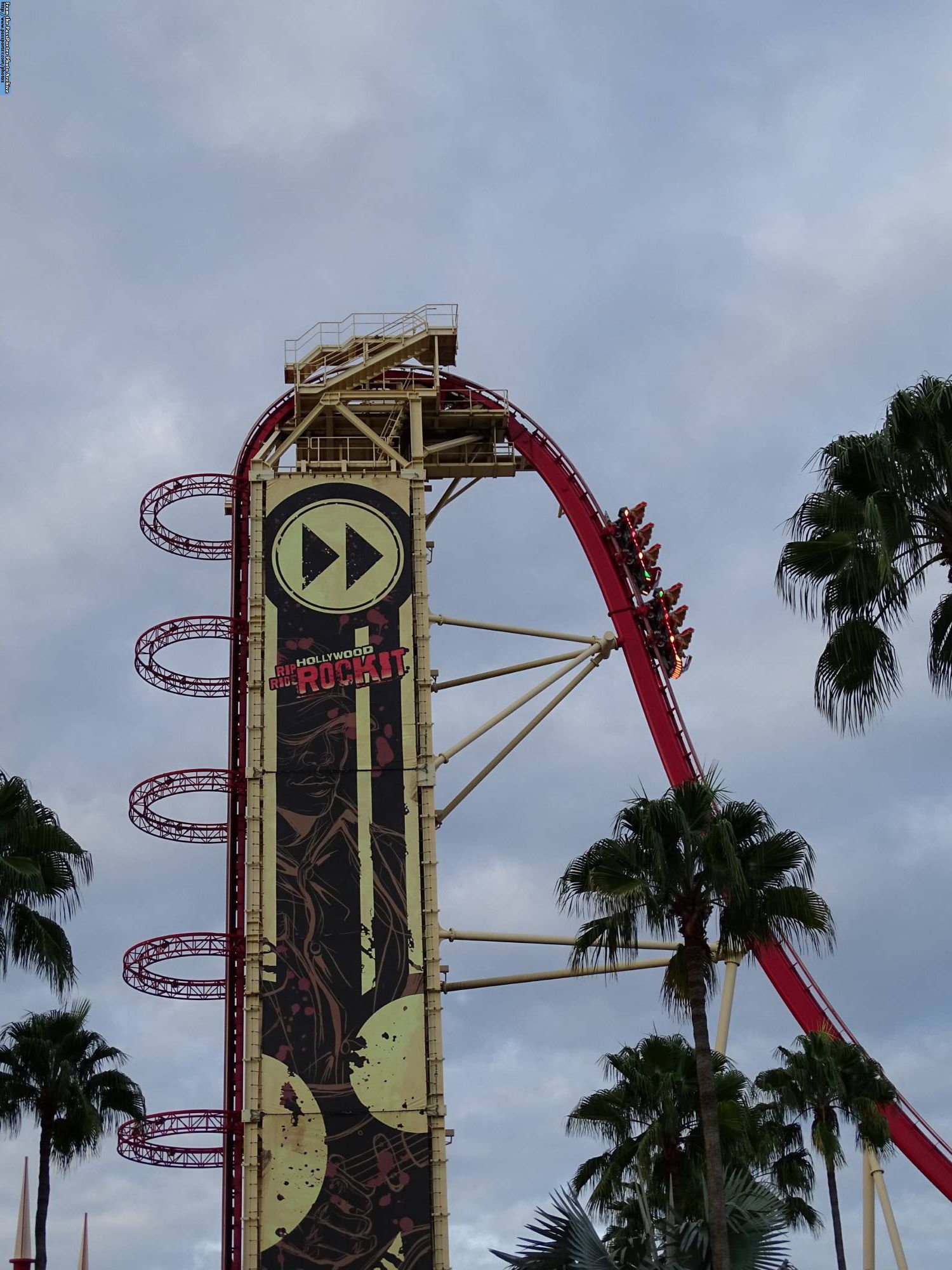 Hollywood Rip, Ride, Rockit