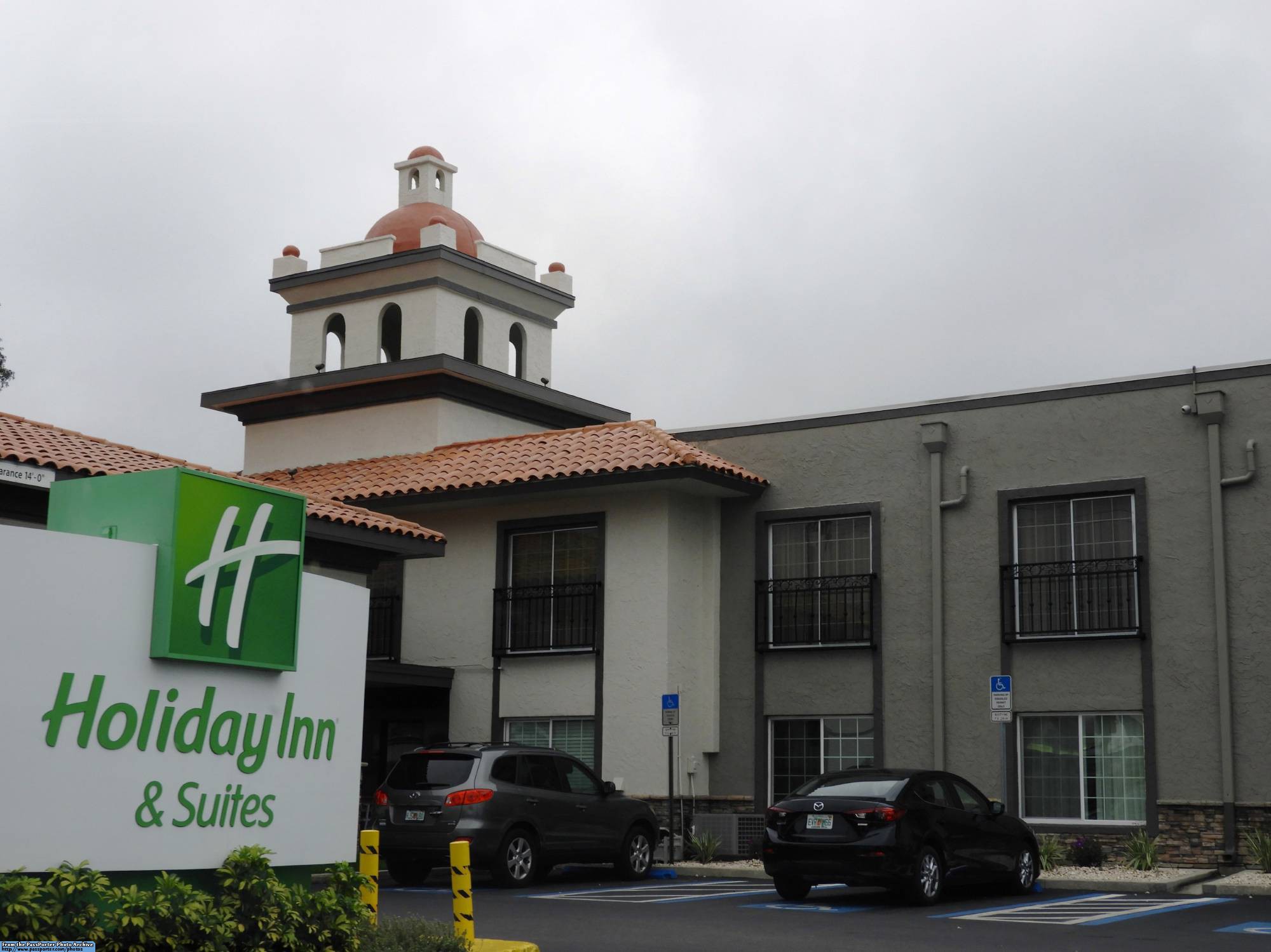 Holiday Inn &amp; Suites Tampa North