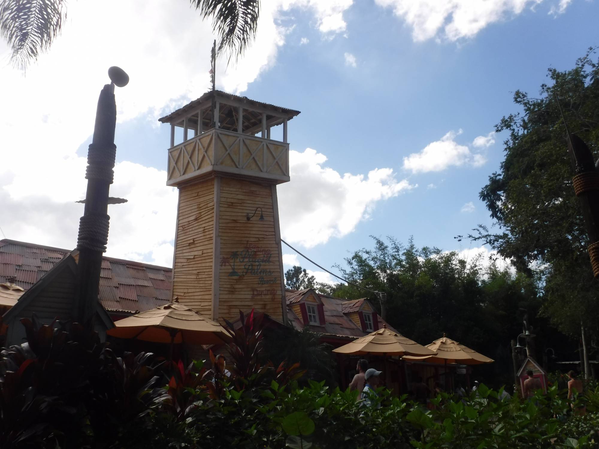 leaning palms typhoon lagoon