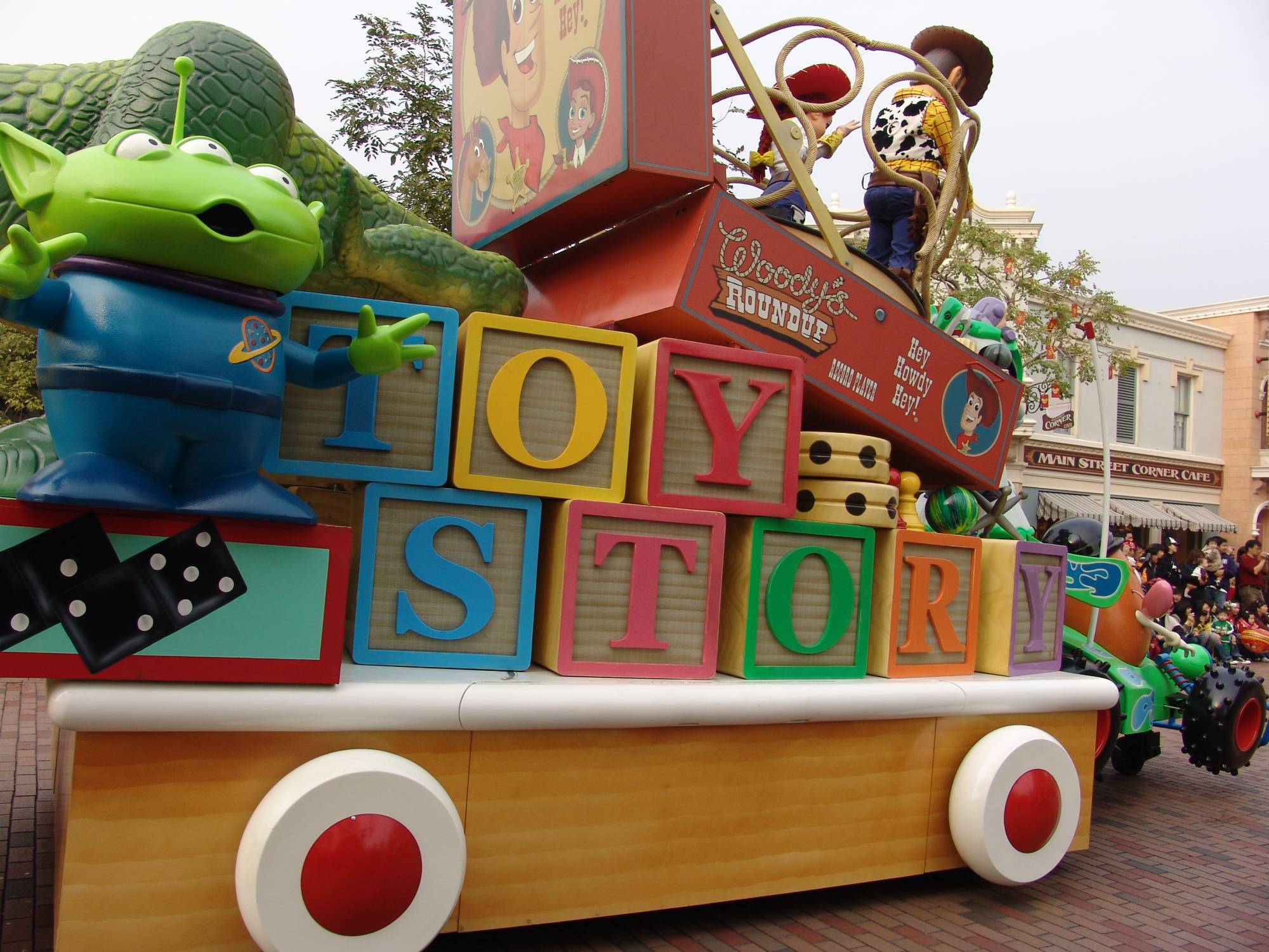 Hong Kong Disneyland - parade
