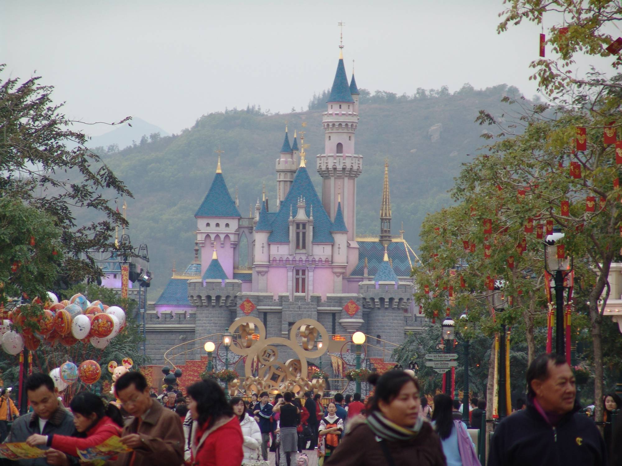 Hong Kong Disneyland - Sleeping Beauty Castle