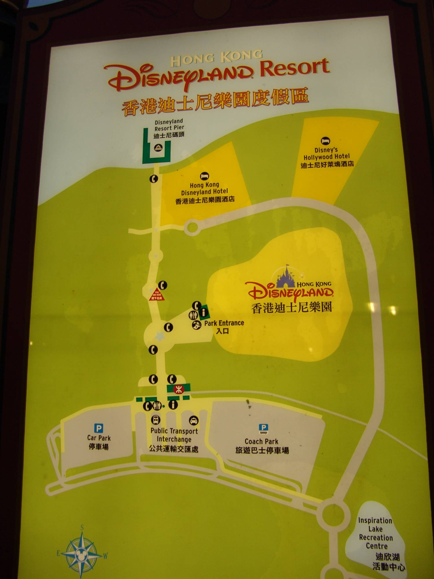 Hong Kong Disneyland - map
