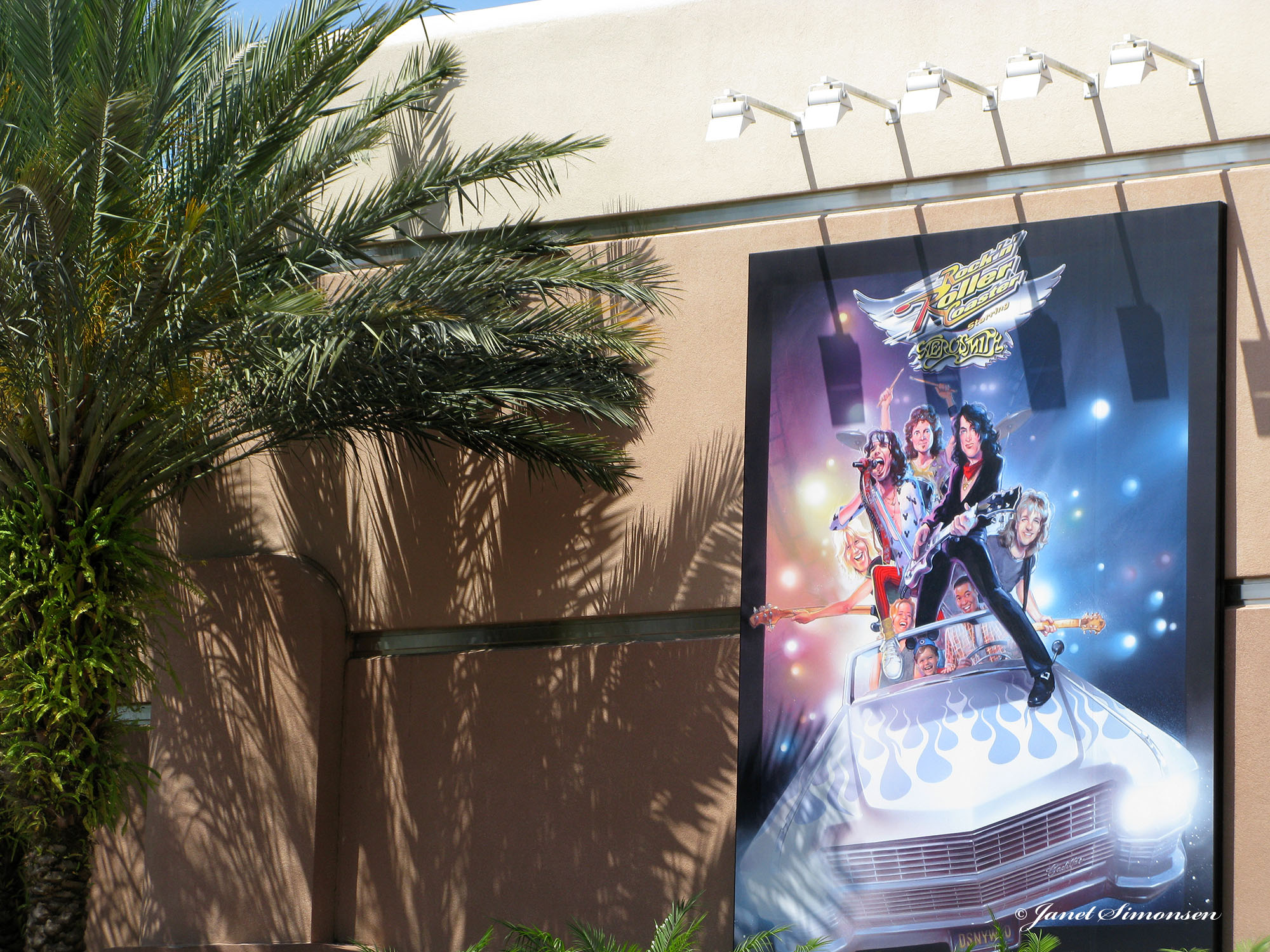 Disney Hollywood Studios-Rockin Roller Coaster
