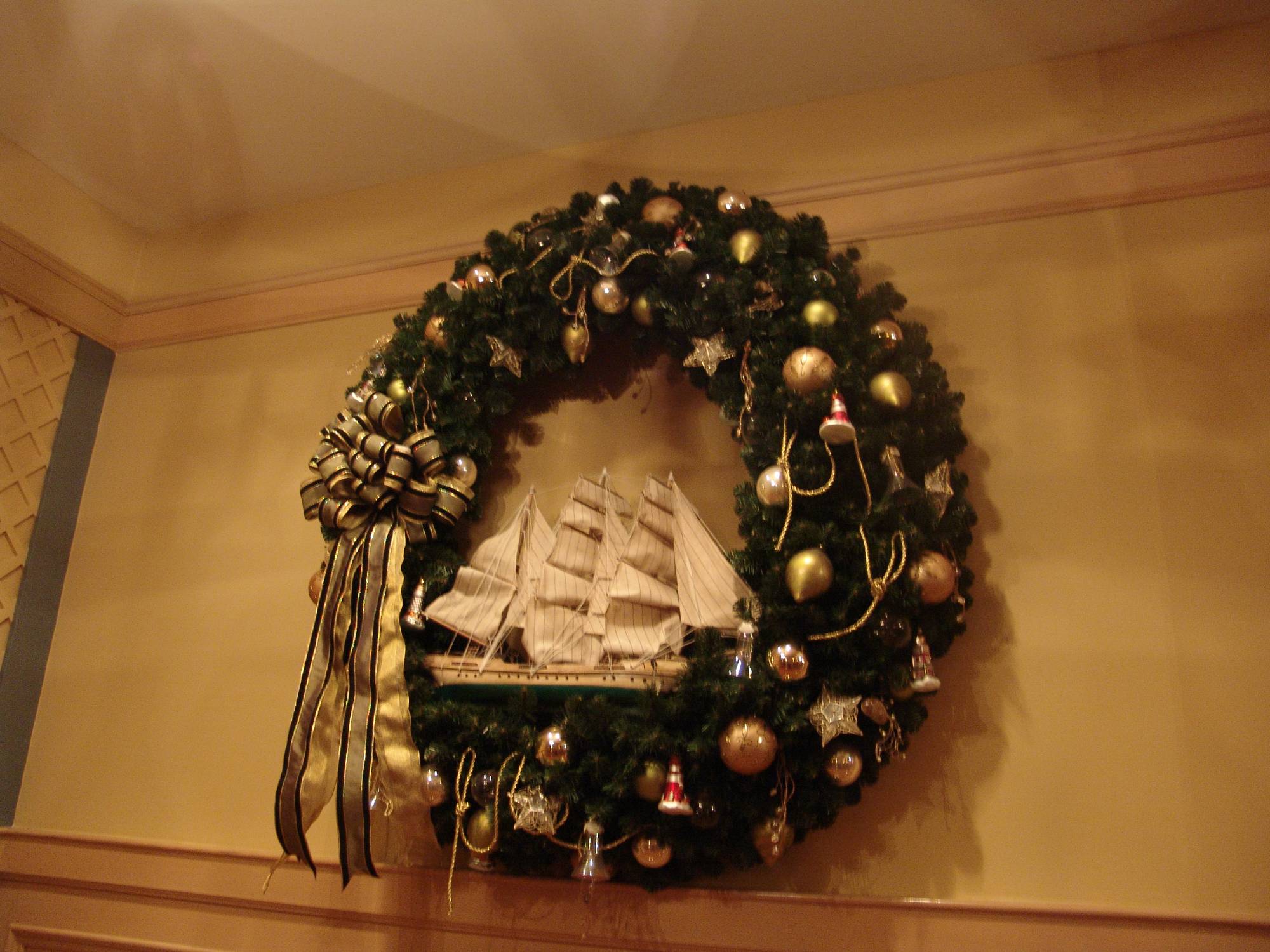 Yacht Club - Christmas decorations