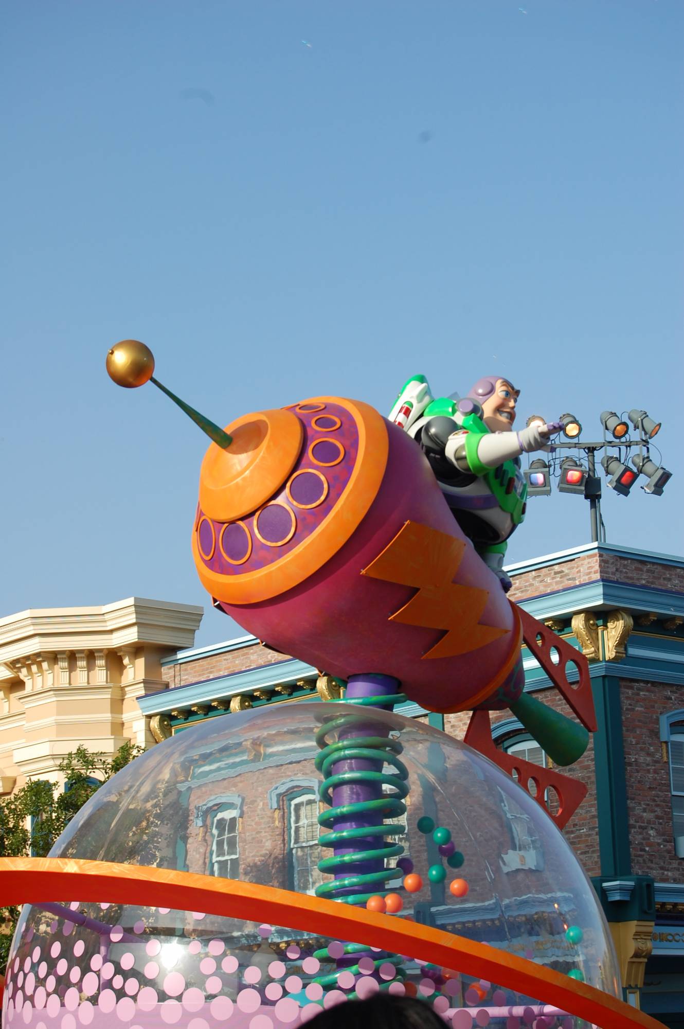 Pixar Play It! Parade: Buzz Lightyear