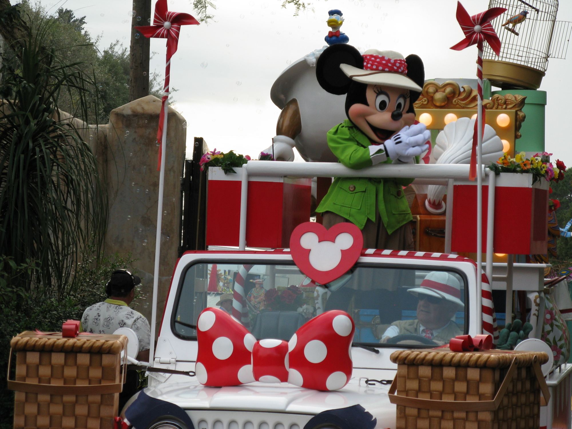 Mickey's Jammin' Jungle Parade - Animal Kingdom