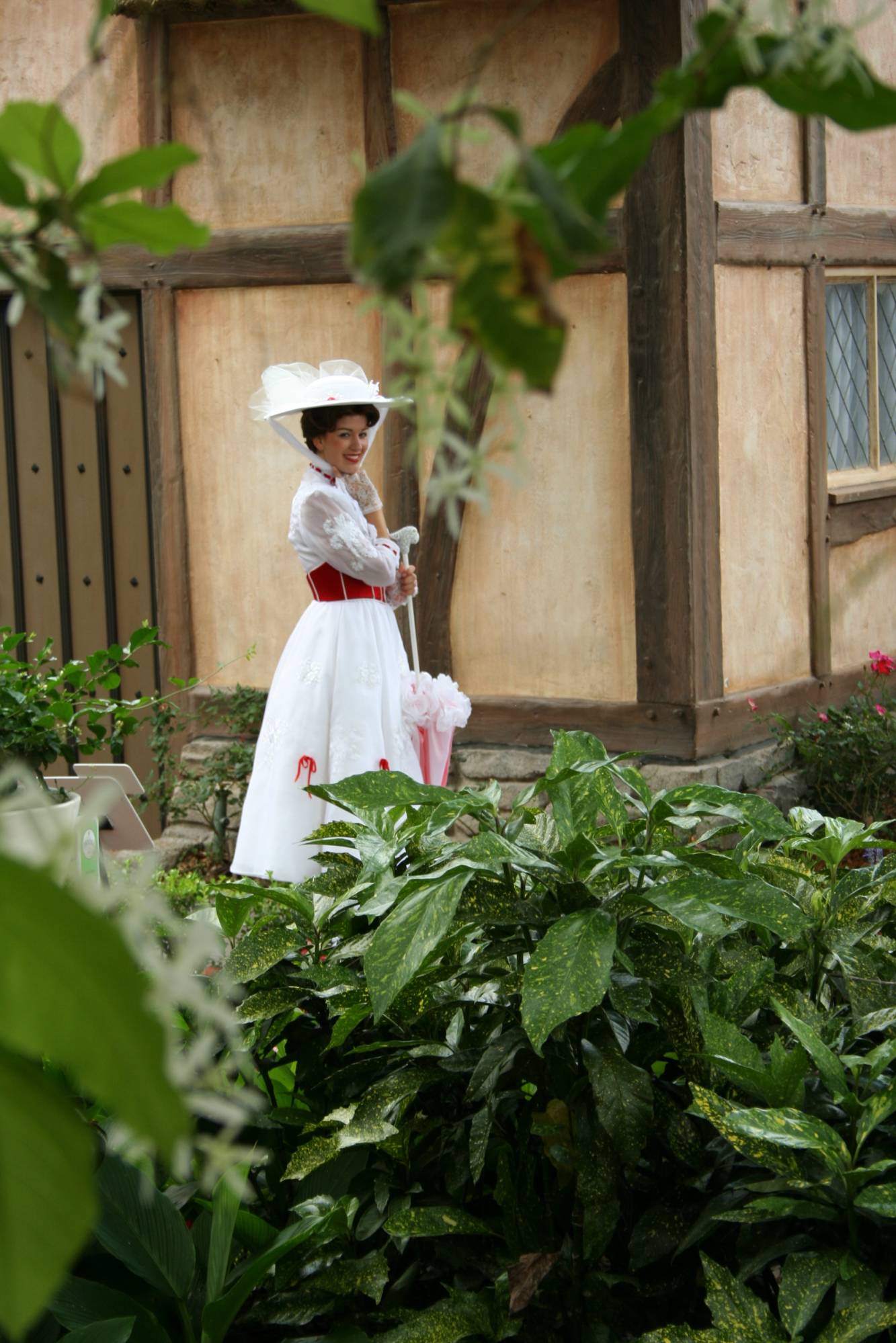 Epcot - Mary Poppins in the UK