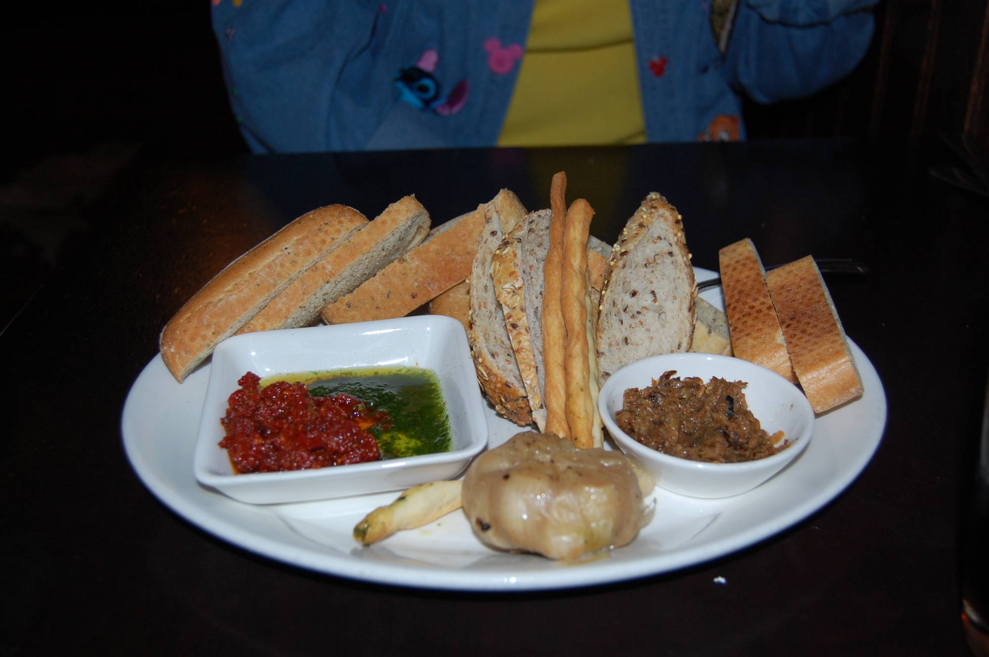 DHS: Streets of America: Mama Melrose: Artisan Breads and Spreads