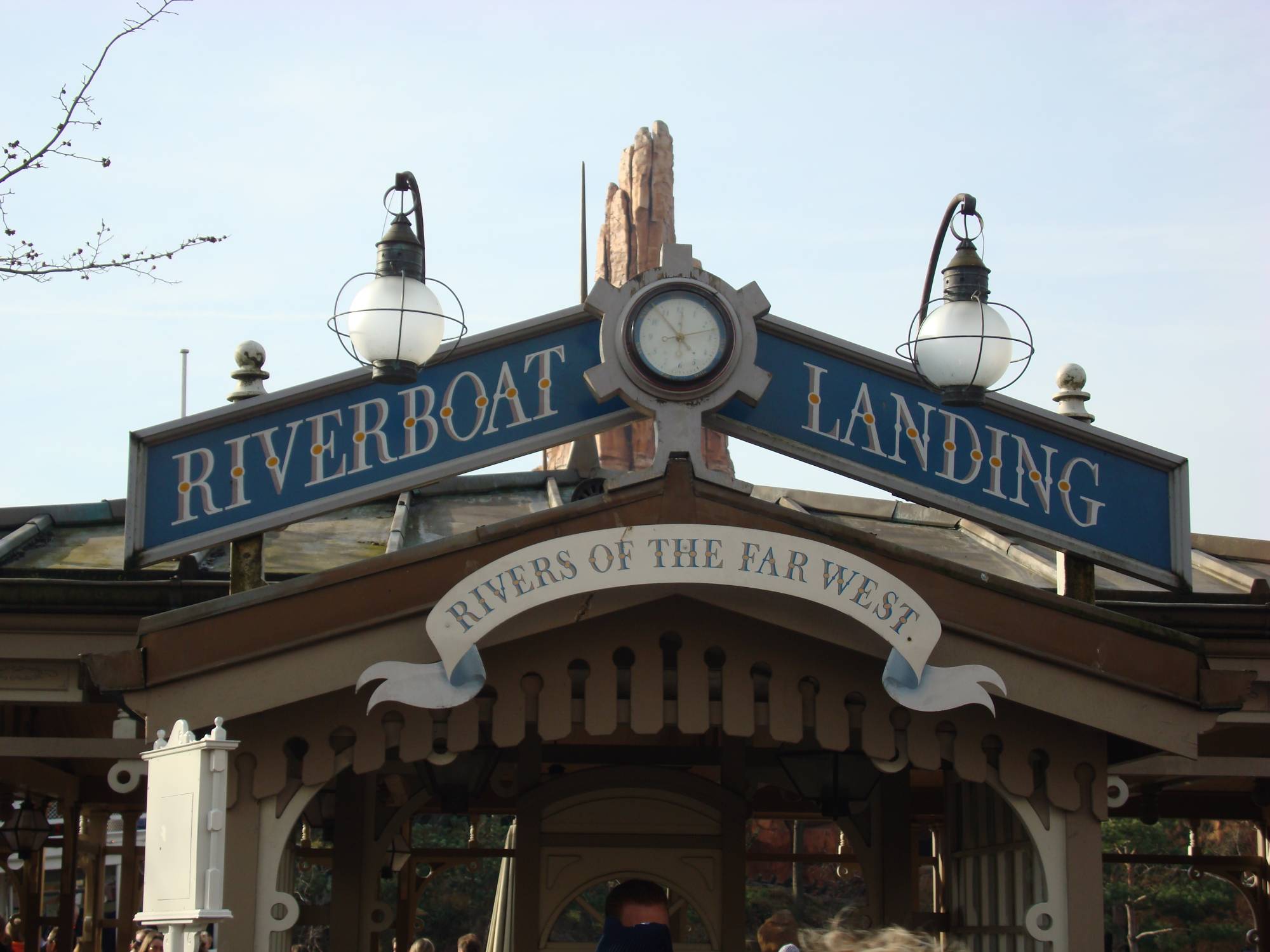 Disneyland Paris - Thunder Mesa River Landing