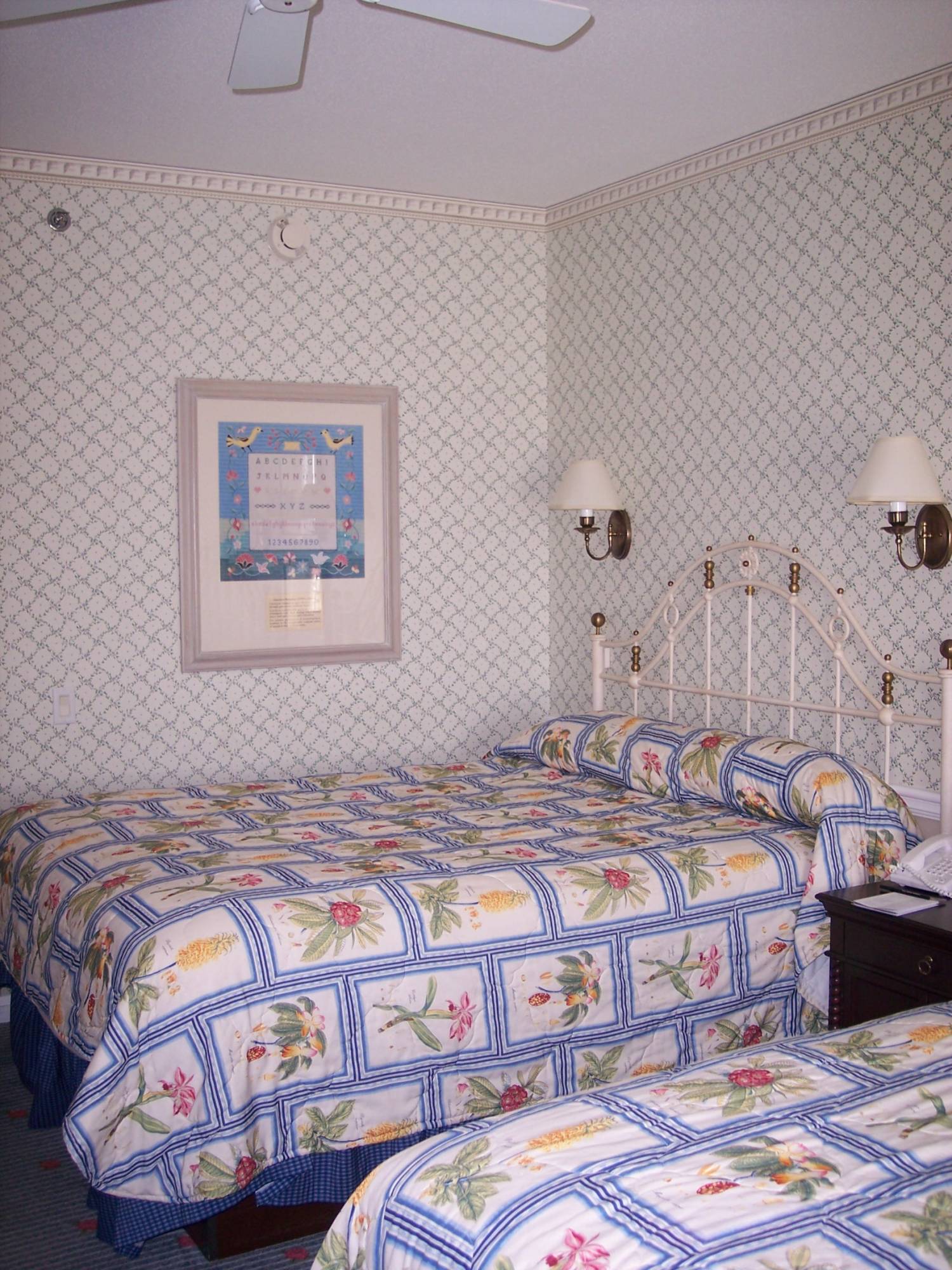 Boardwalk Inn: Guest Room: 2 Queen Beds