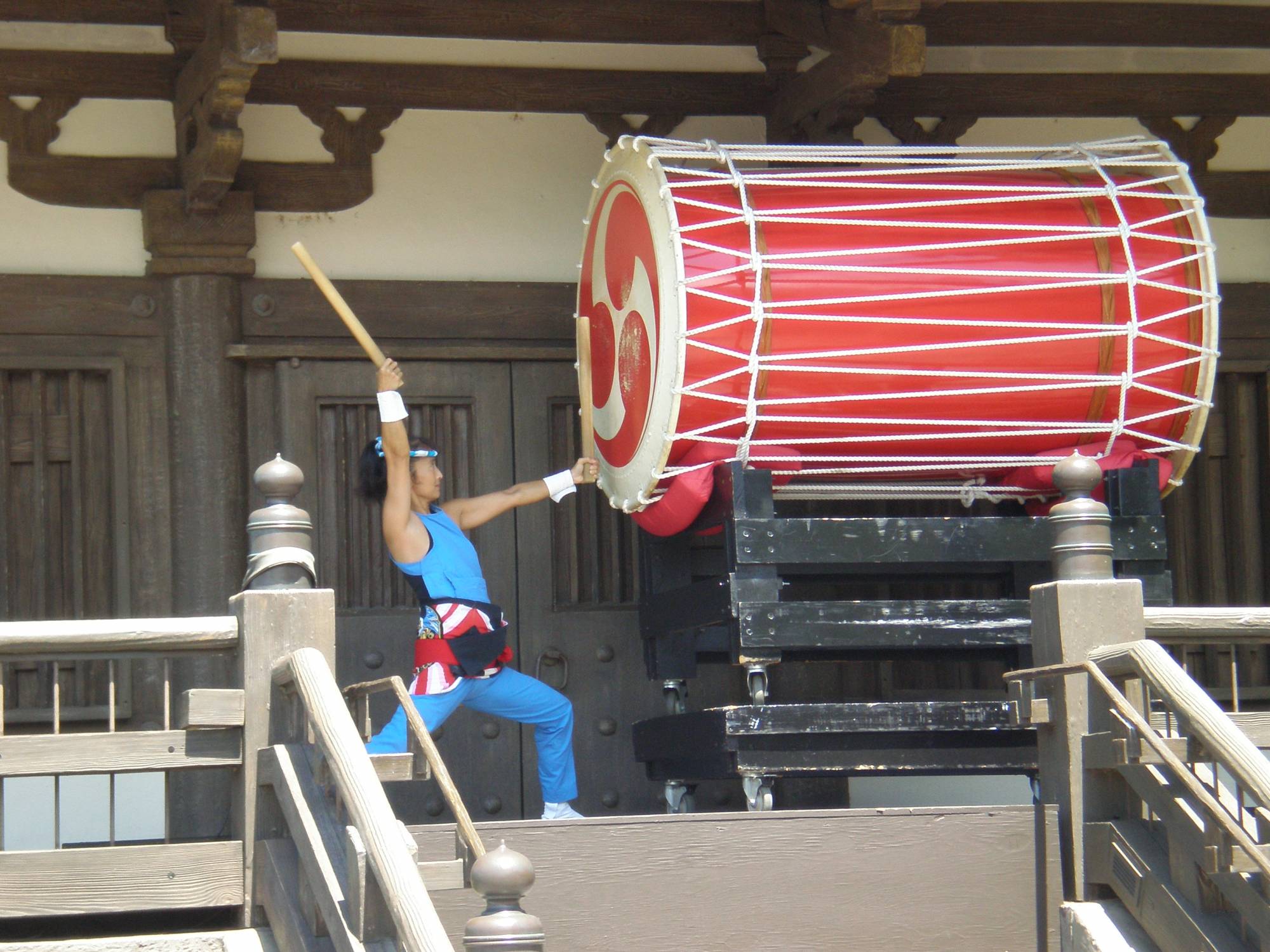 Epcot Japan performance drummers