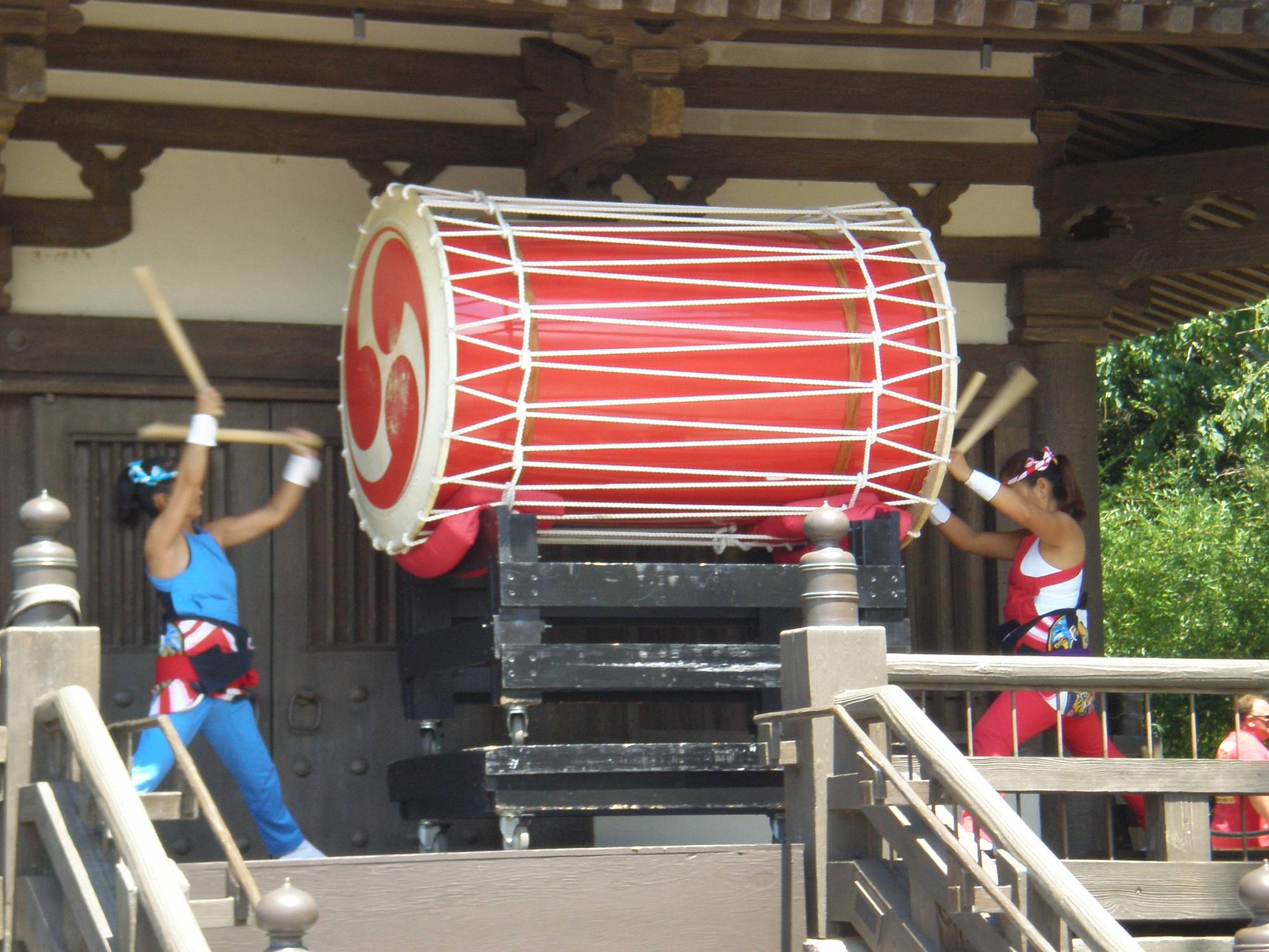 Epcot Japan performance drummers