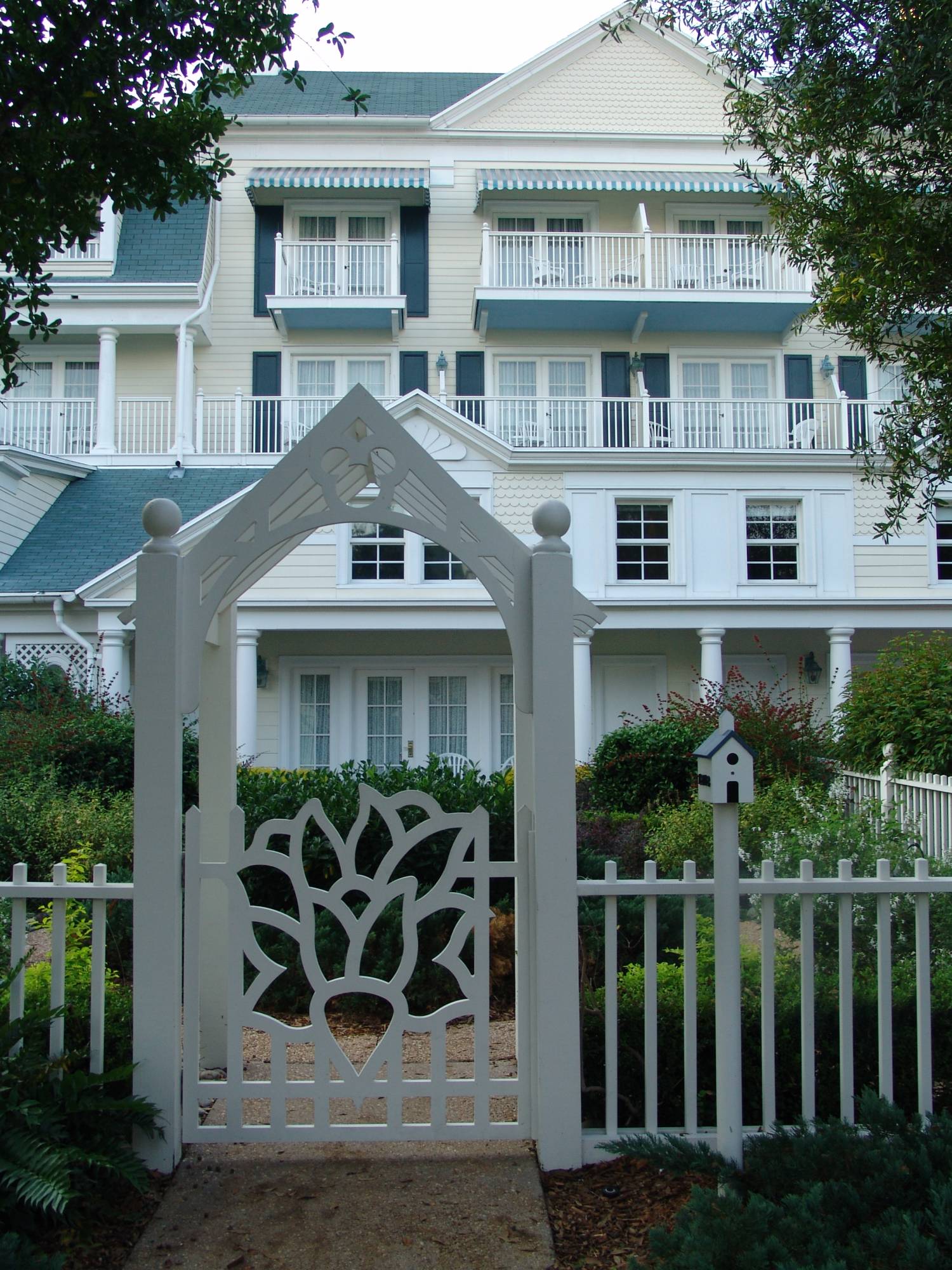 BoardWalk Inn - Garden Suites exterior