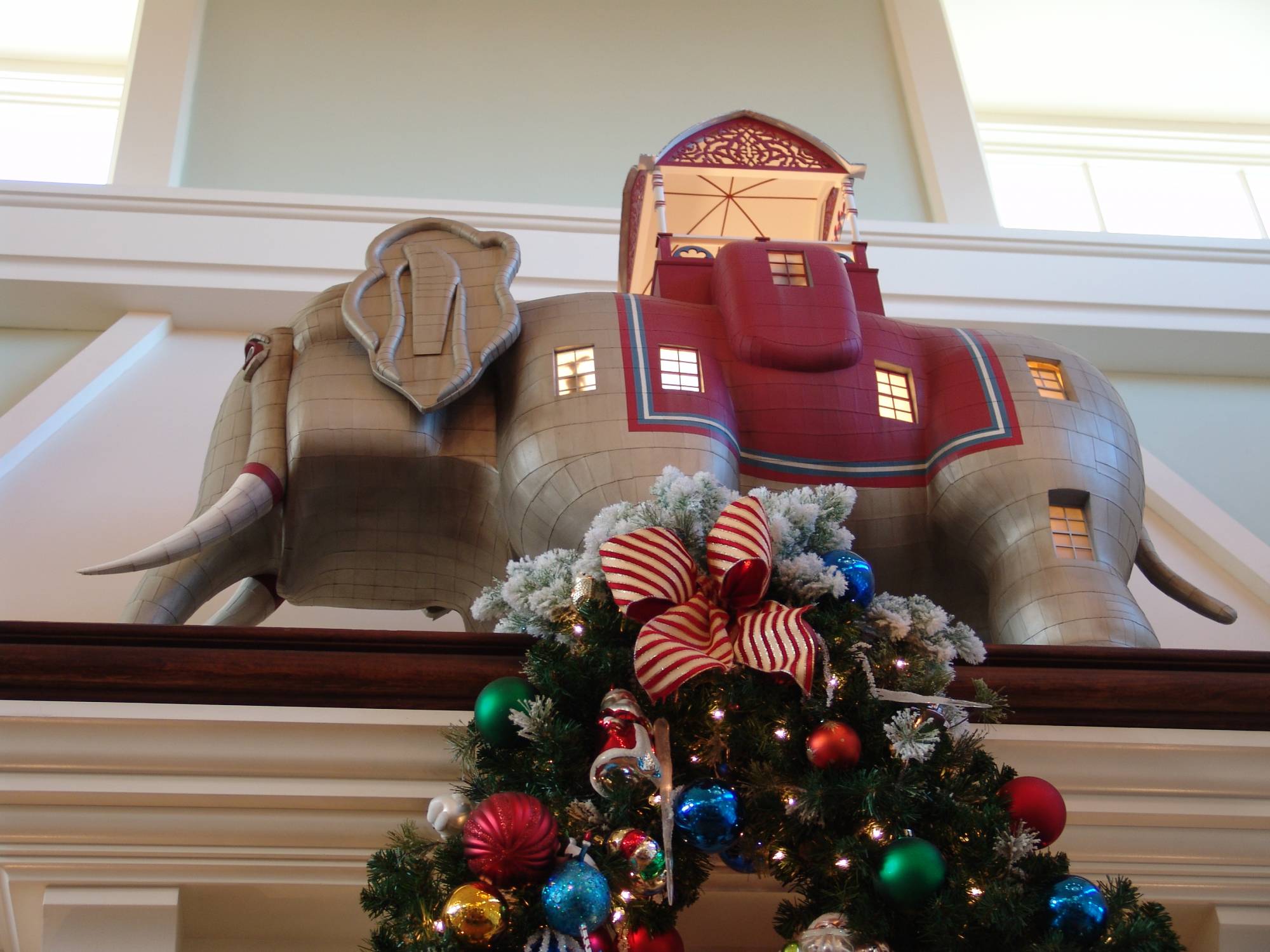 BoardWalk lobby - at Christmas