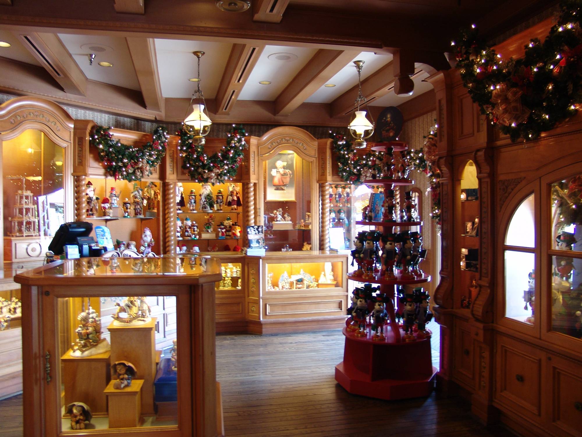 Epcot - Germany shops