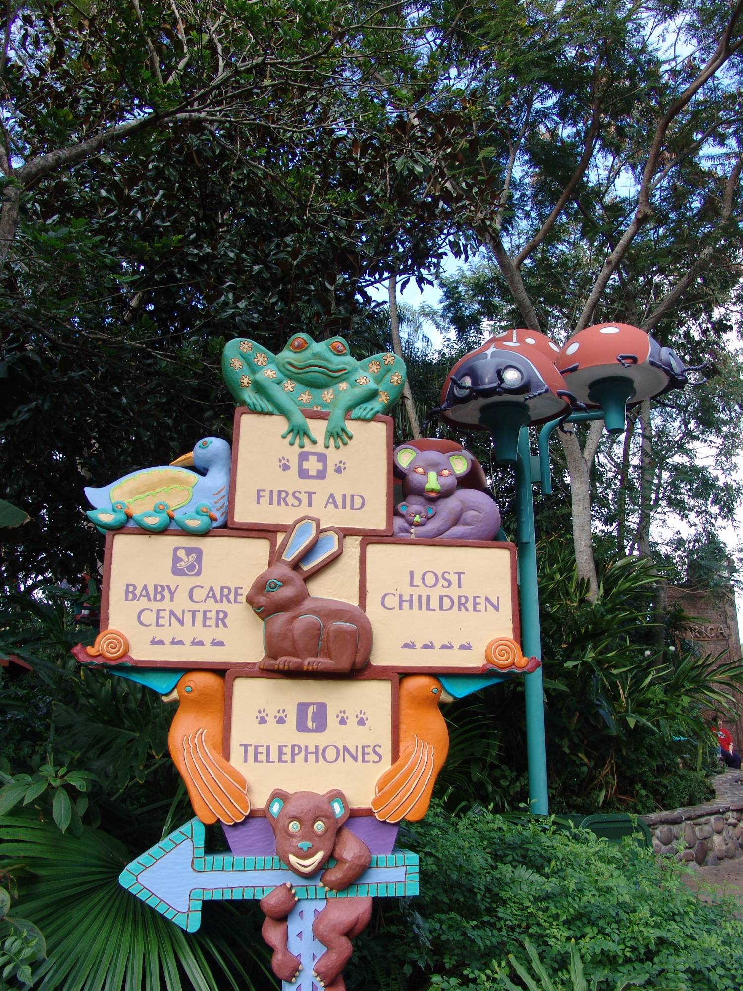 Animal Kingdom - Discovery Island sign