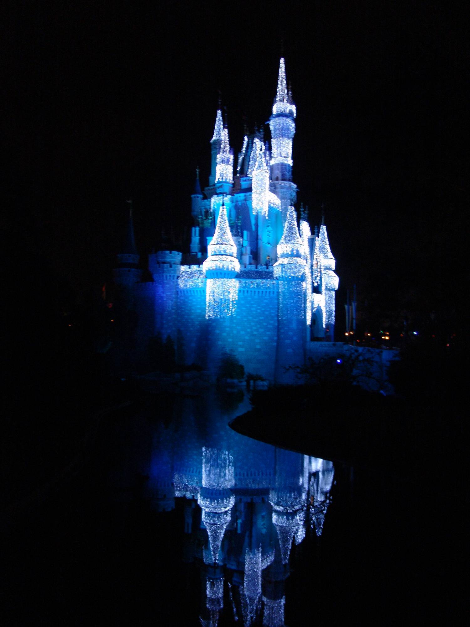 Magic Kingdom - Cinderella Castle in &quot;ice&quot;