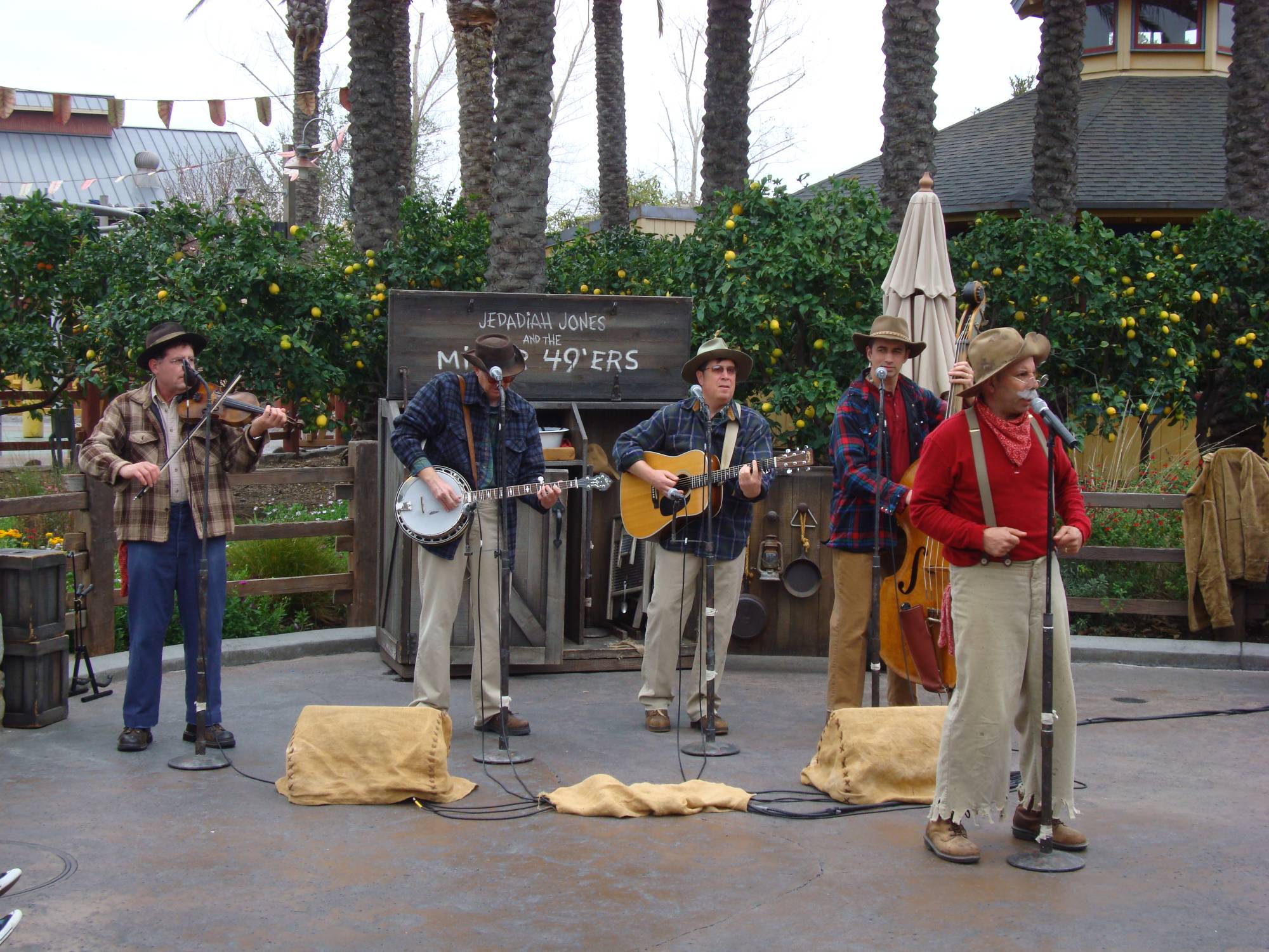 a bug's land - Jedadiah Jones and the Miner 49'ers